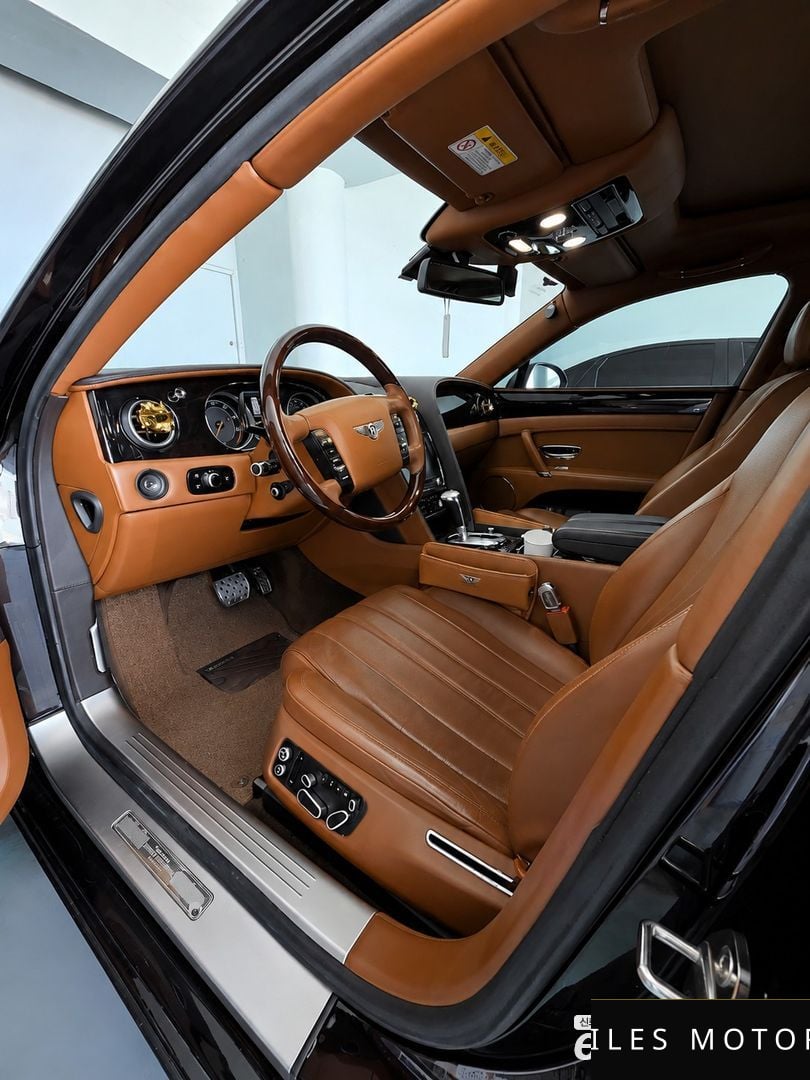 Bentley Flying Spur 2014 — миниатюра 7