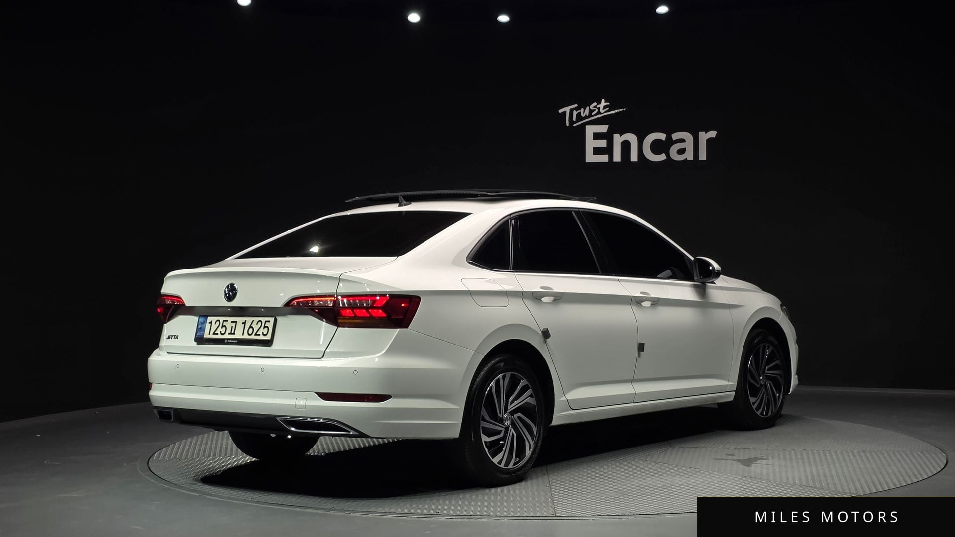 Volkswagen Jetta 2020 — миниатюра 2