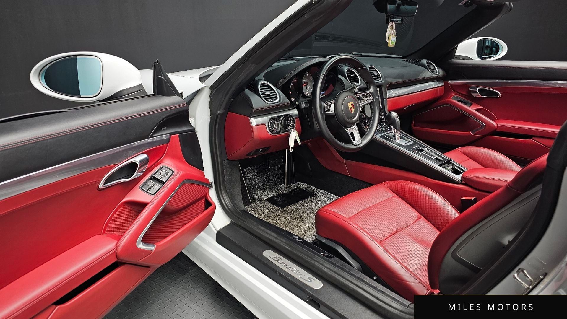 Porsche 718 2017 — миниатюра 11