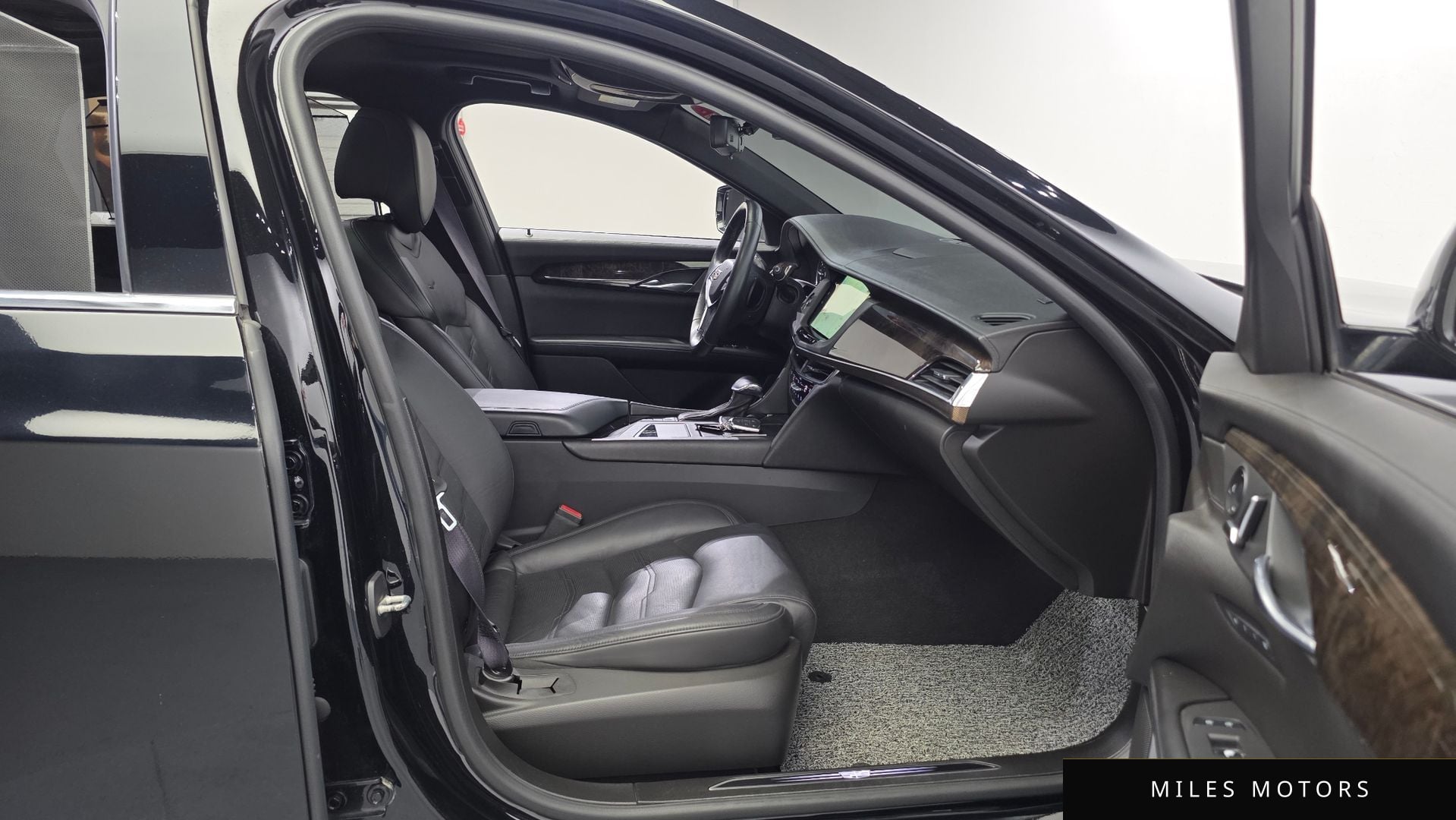 Cadillac CT6 2018 — миниатюра 12