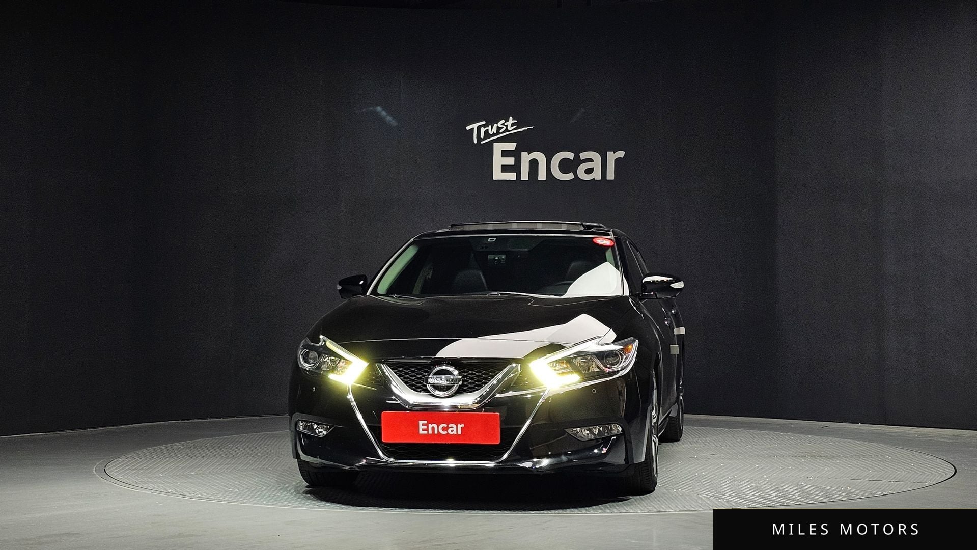 Nissan Maxima 2017 — миниатюра 3