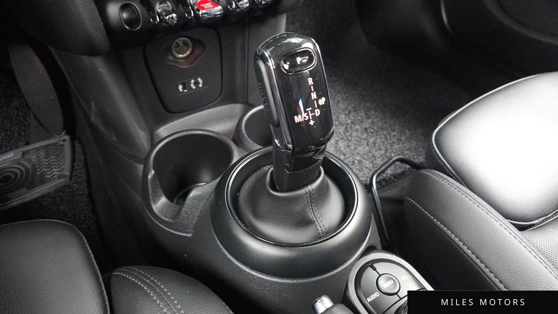 MINI Cooper D 2018 — миниатюра 12