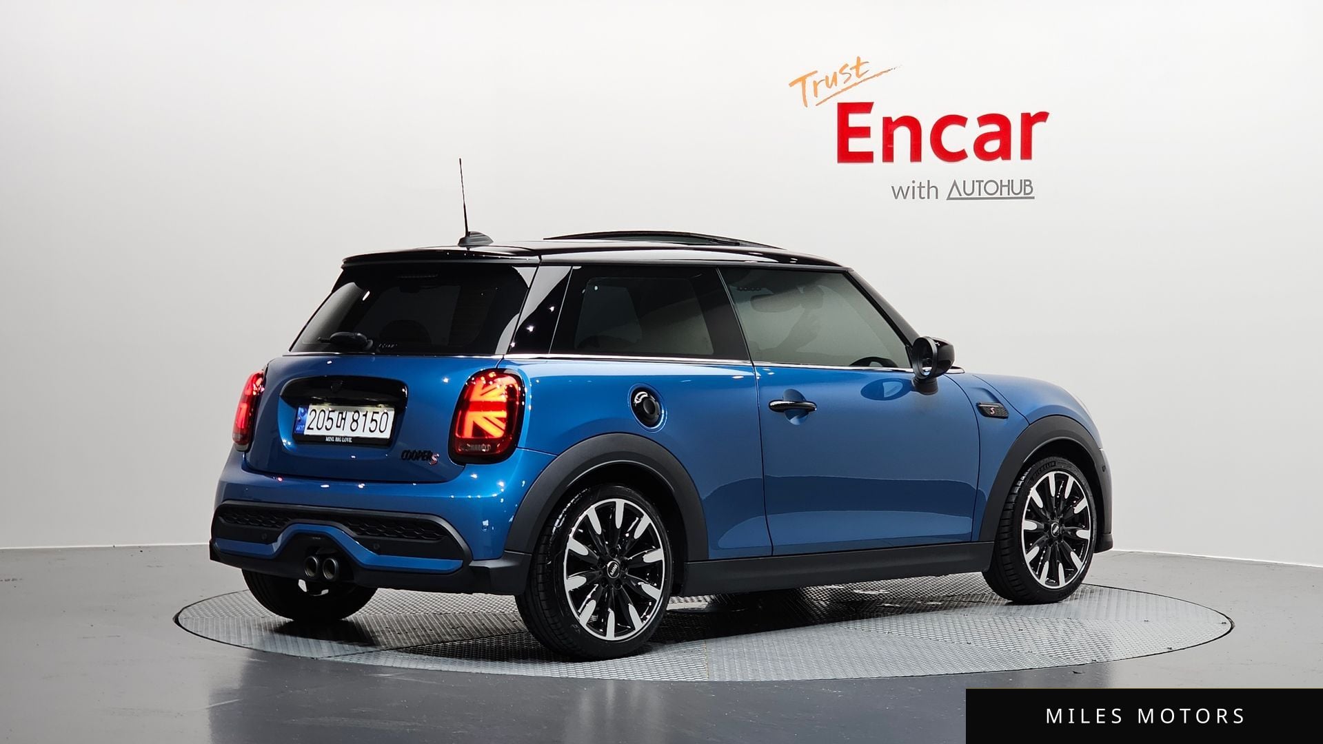 MINI Cooper S 2023 — миниатюра 2