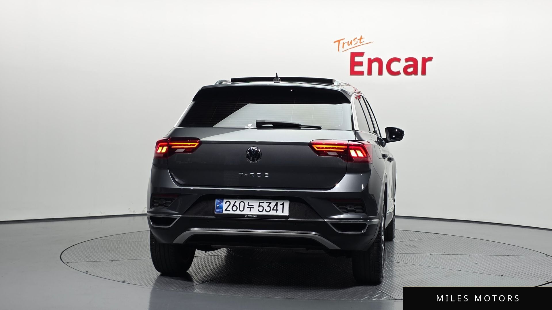 Volkswagen T-Roc 2021 — миниатюра 4