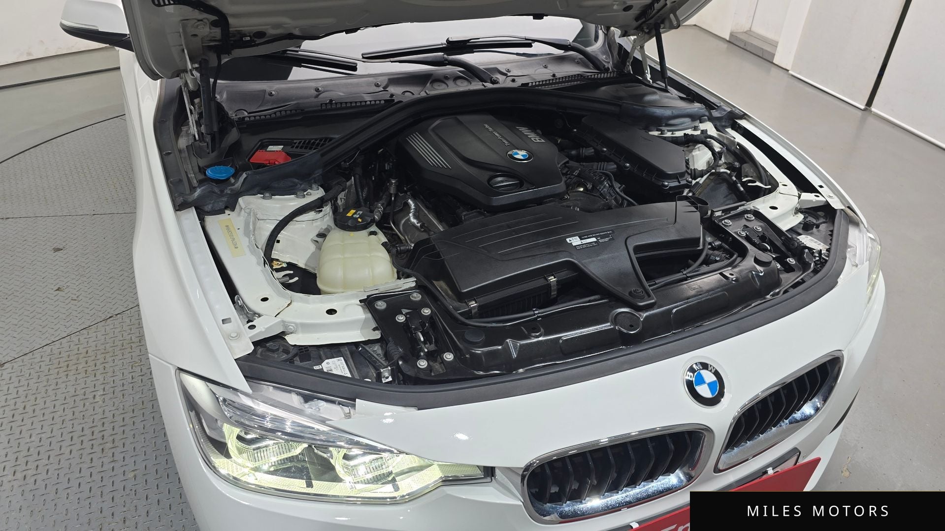 BMW 3 Series (F30) 2018 — миниатюра 6