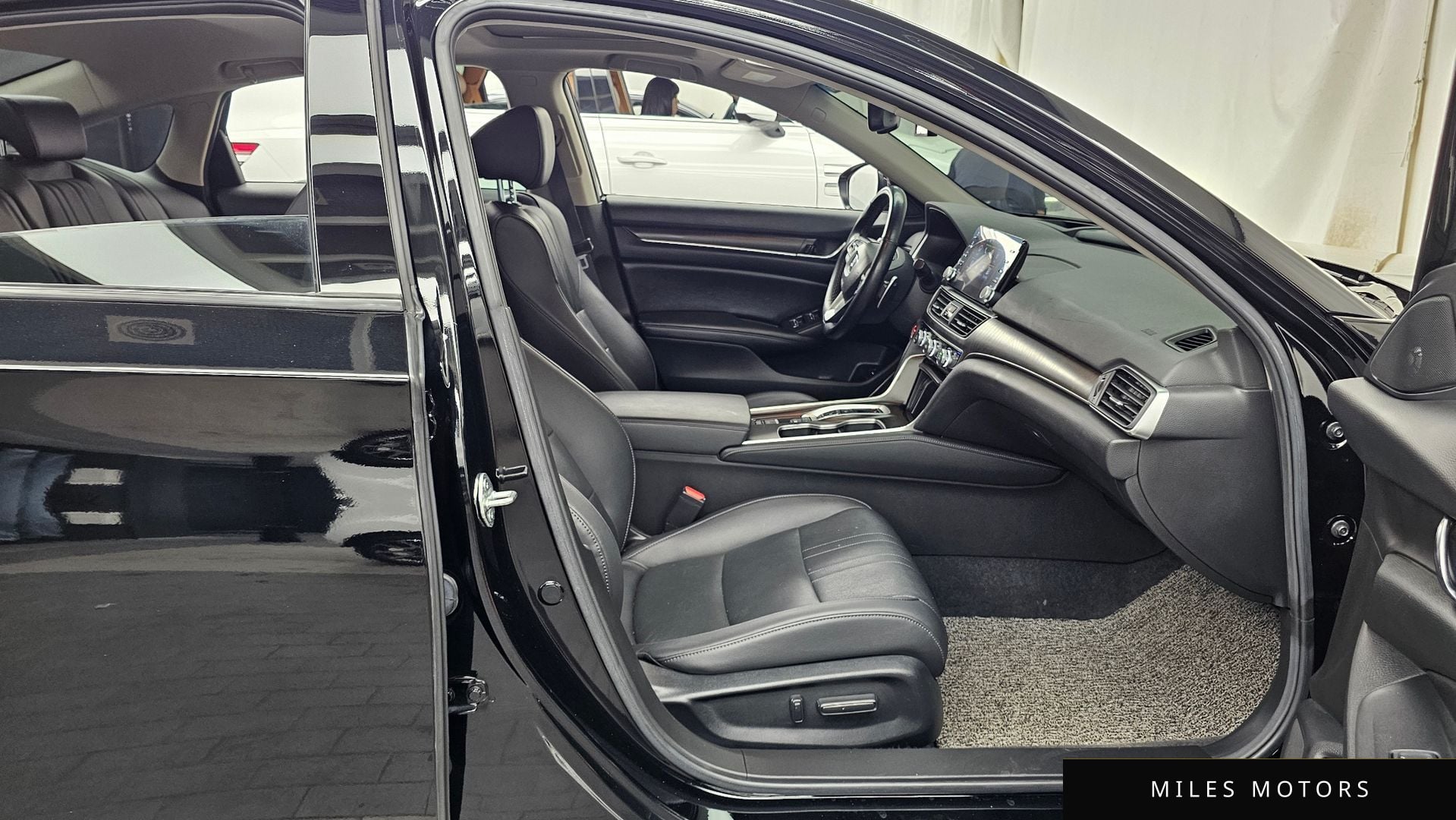 Honda Accord 2021 — миниатюра 11