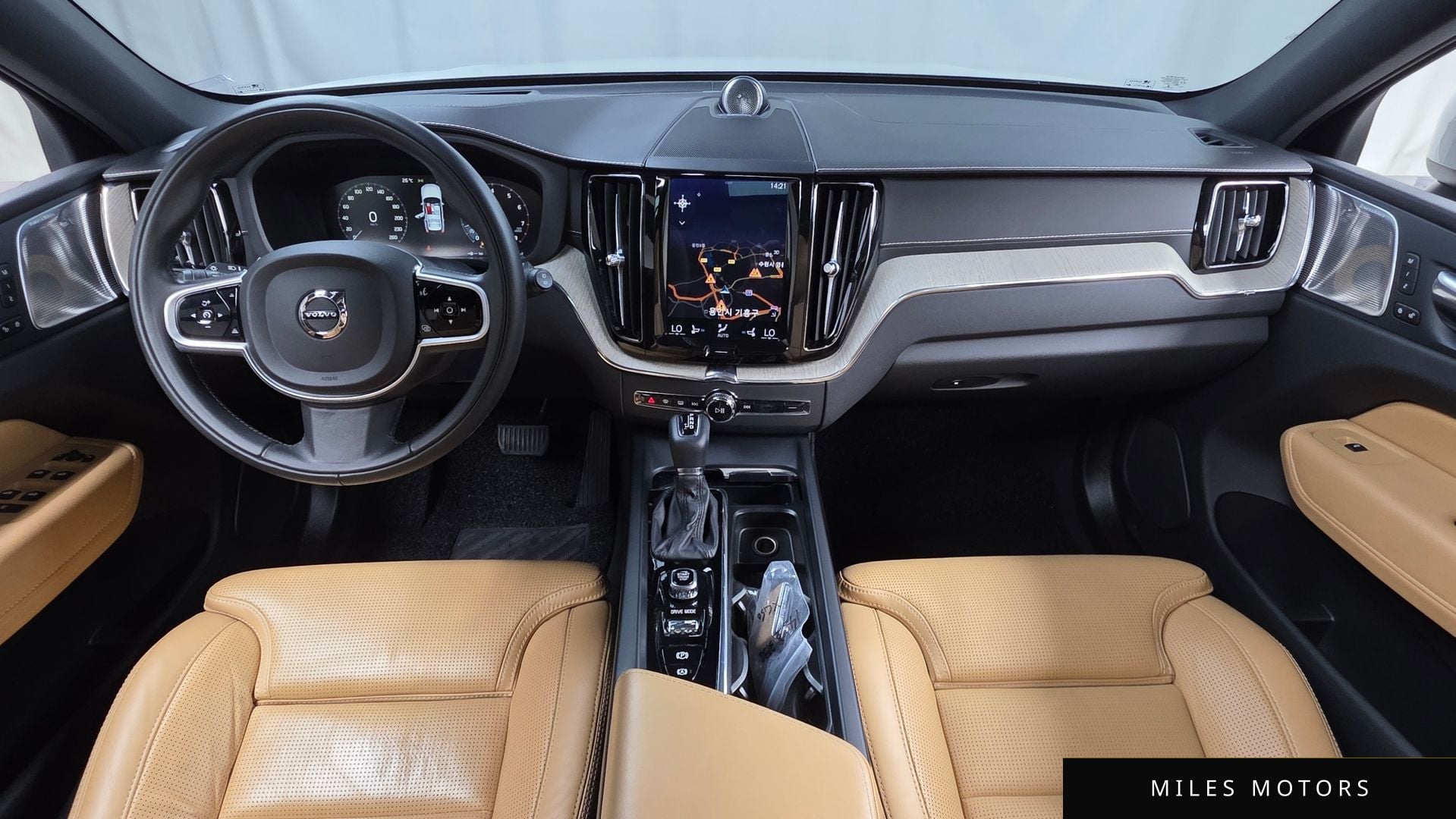 Volvo XC60 2020 — миниатюра 7