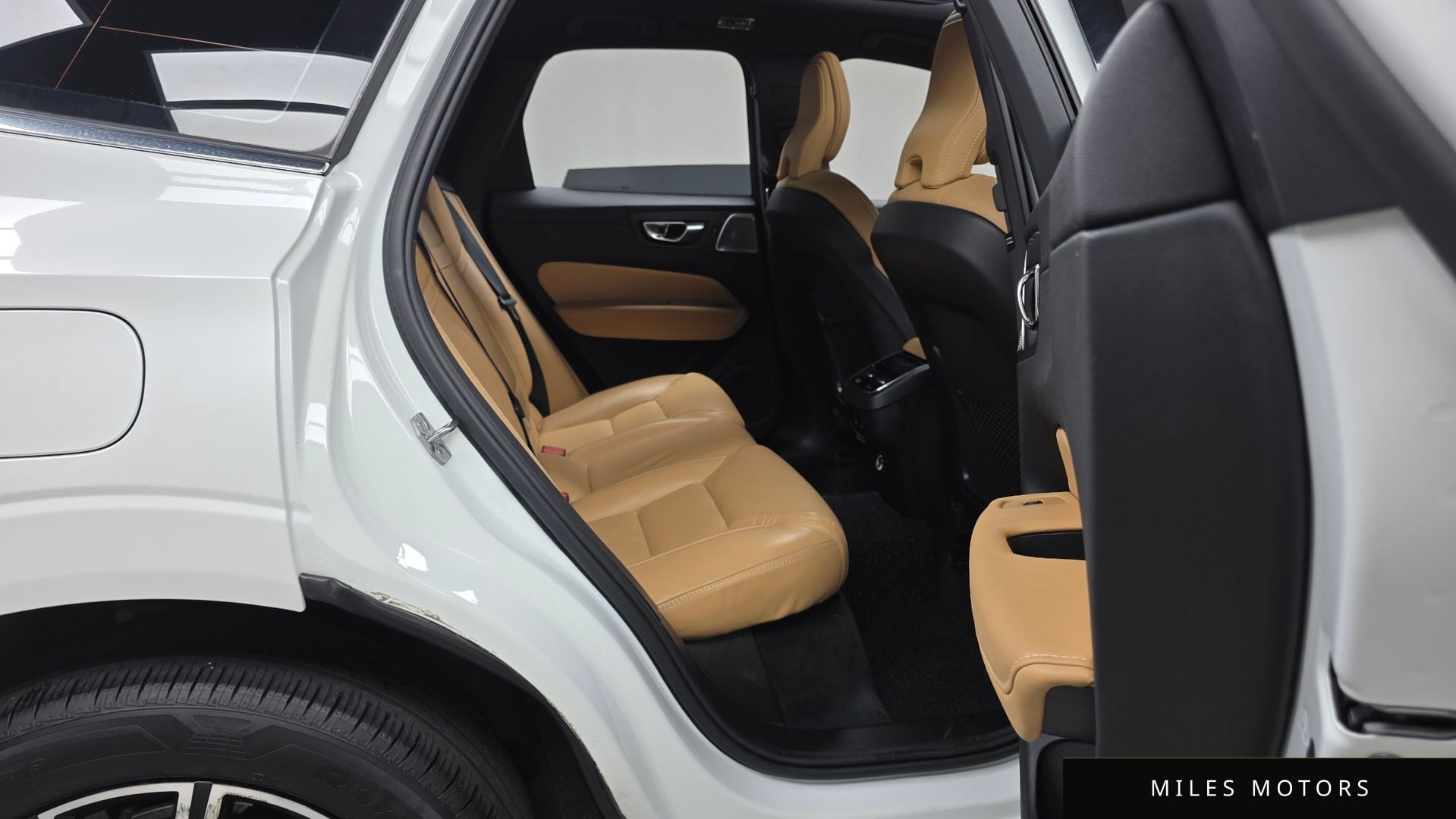 Volvo XC60 2020 — миниатюра 12
