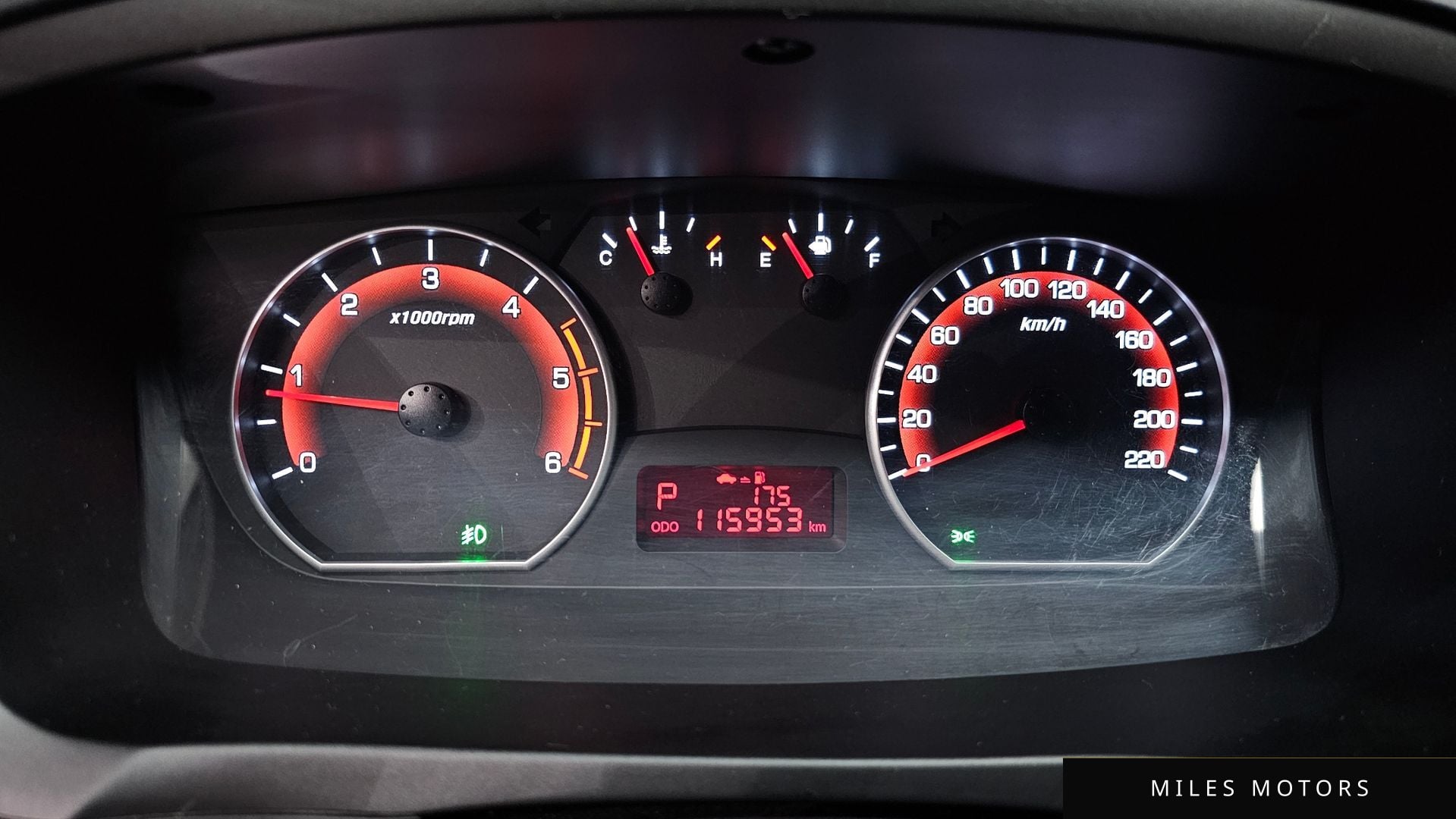 KG Mobility KORANDO 2016 — миниатюра 11