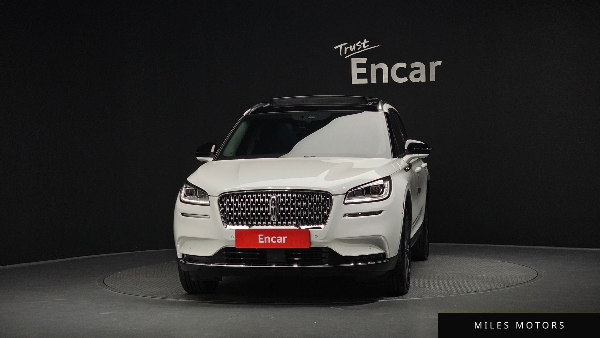 Lincoln Corsair 2021 — миниатюра 3