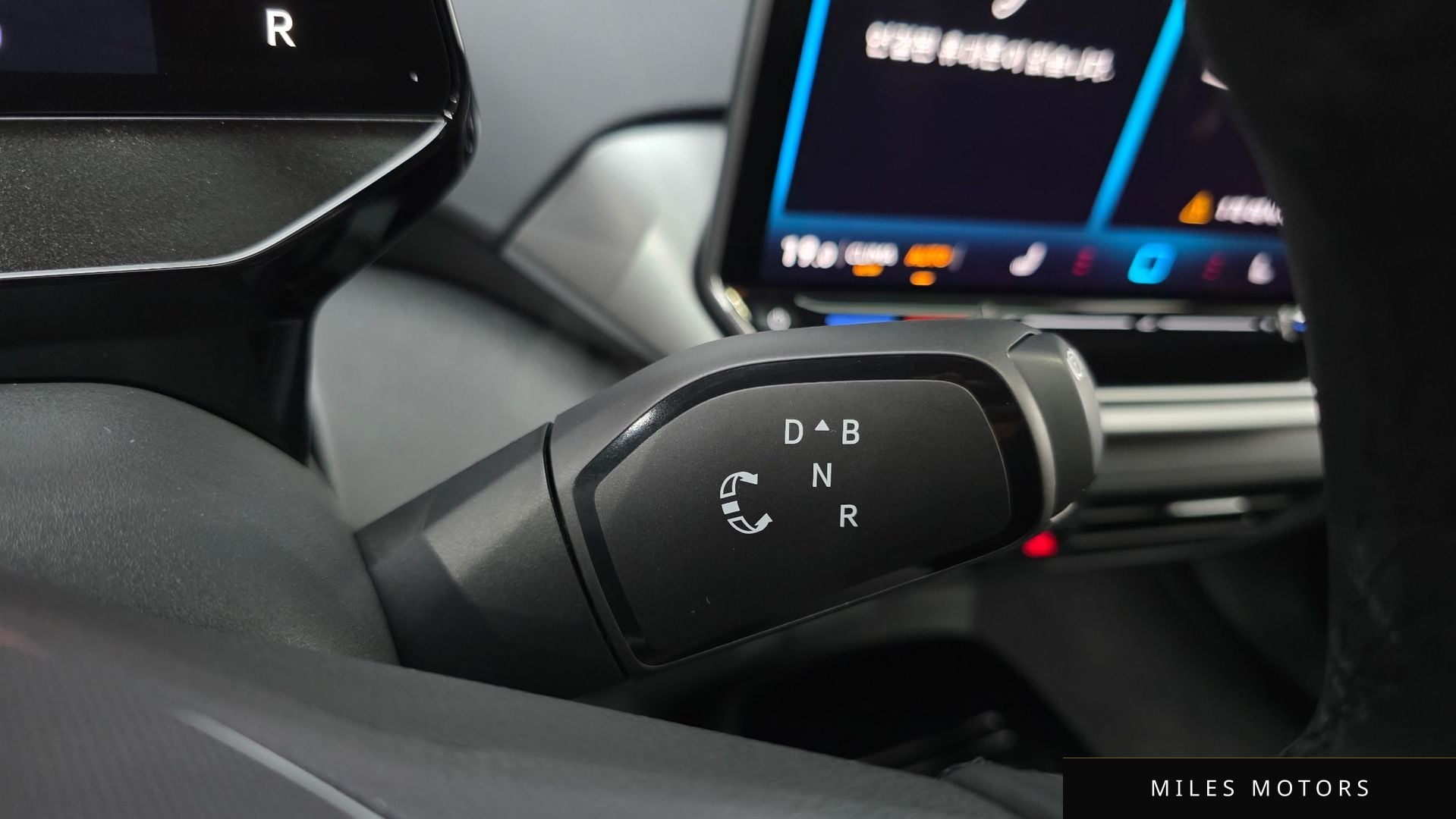 Volkswagen ID.4 2025 — миниатюра 12