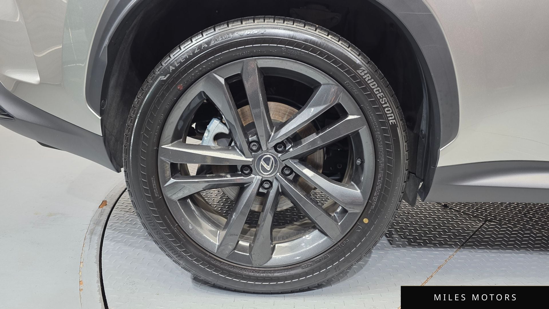 Лексус NX350h 2024 — миниатюра 5