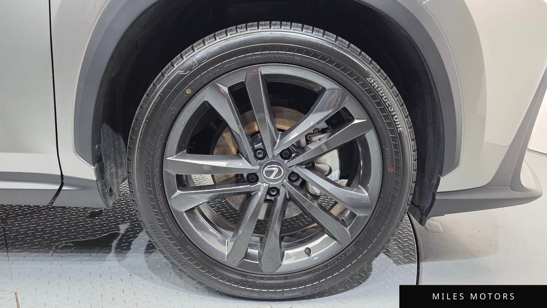 Лексус NX350h 2024 — миниатюра 7