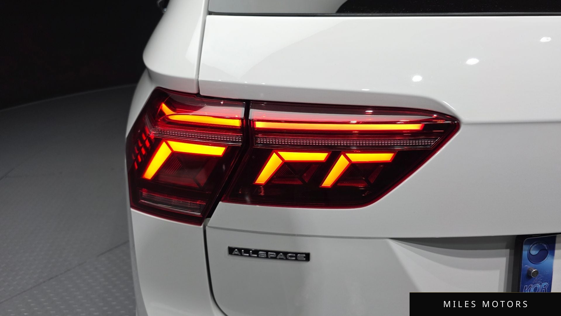 Volkswagen Tiguan 2023 — миниатюра 9