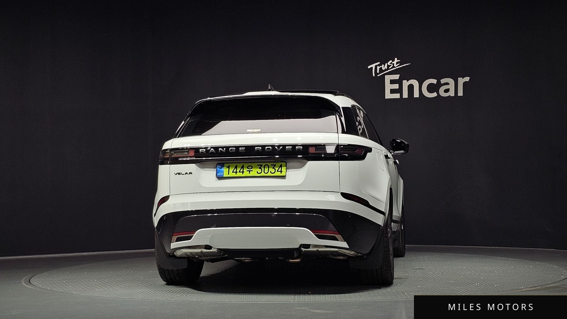Land Rover Range Rover Velar 2025 — миниатюра 4