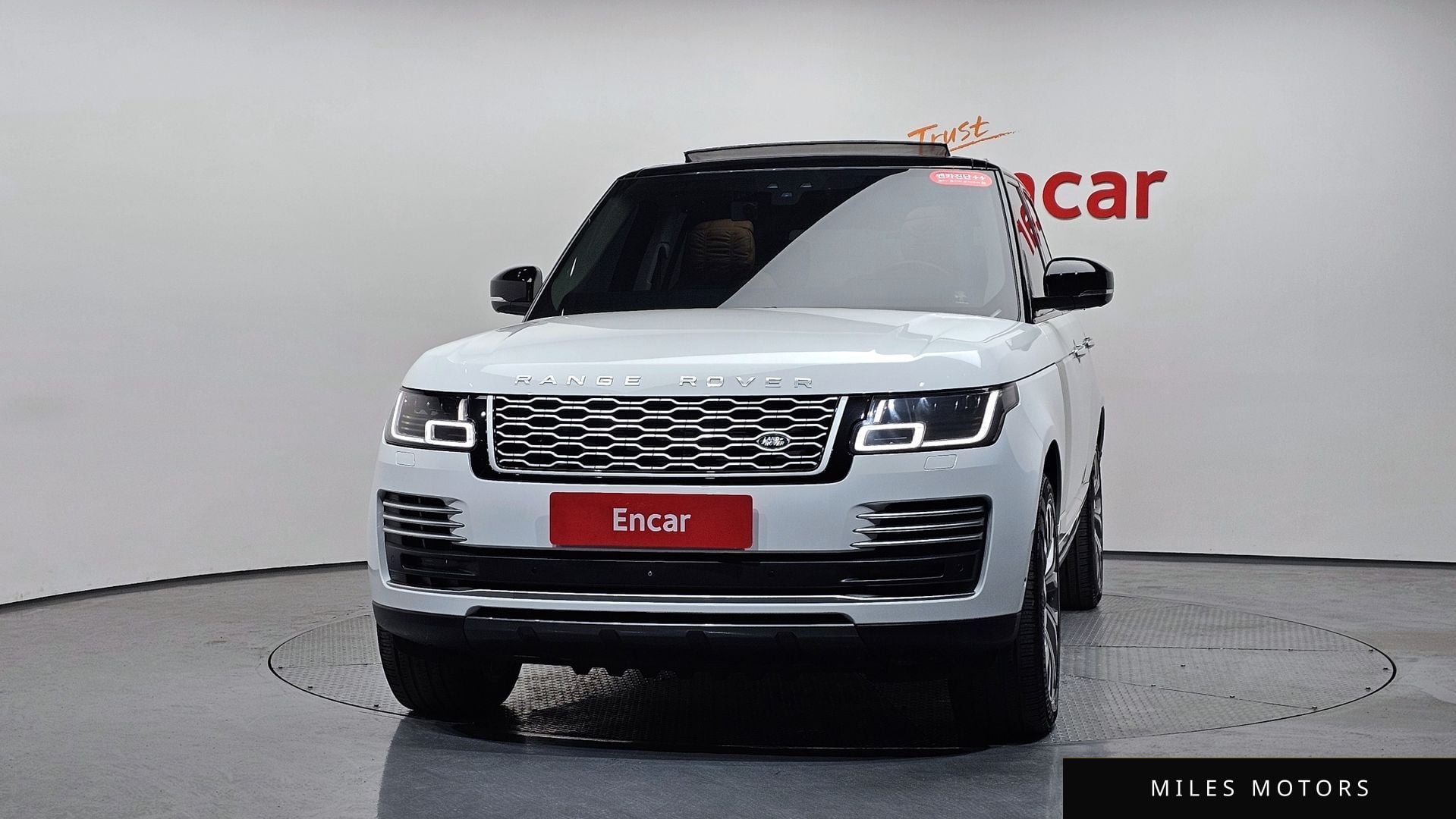 Land Rover Range Rover 2018 — миниатюра 2