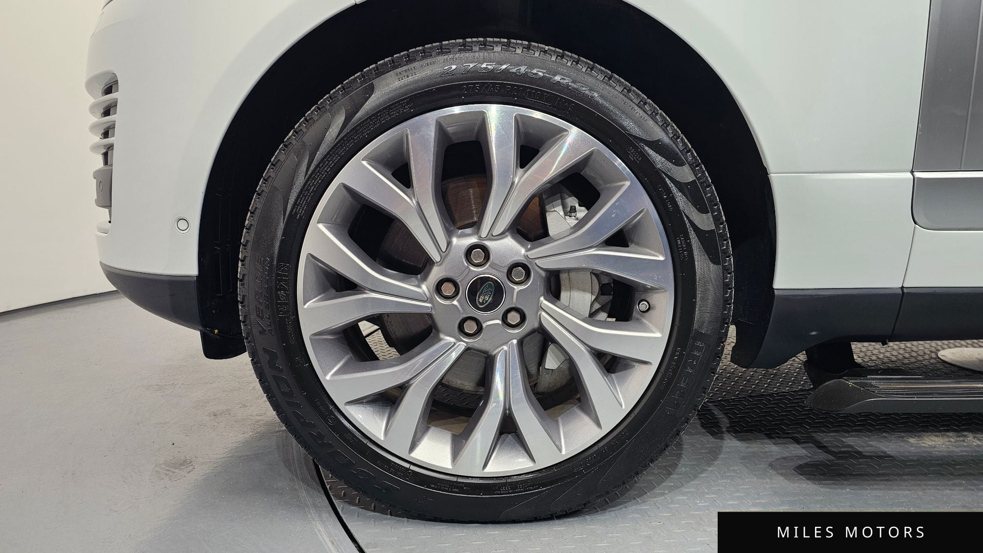 Land Rover Range Rover 2018 — миниатюра 4