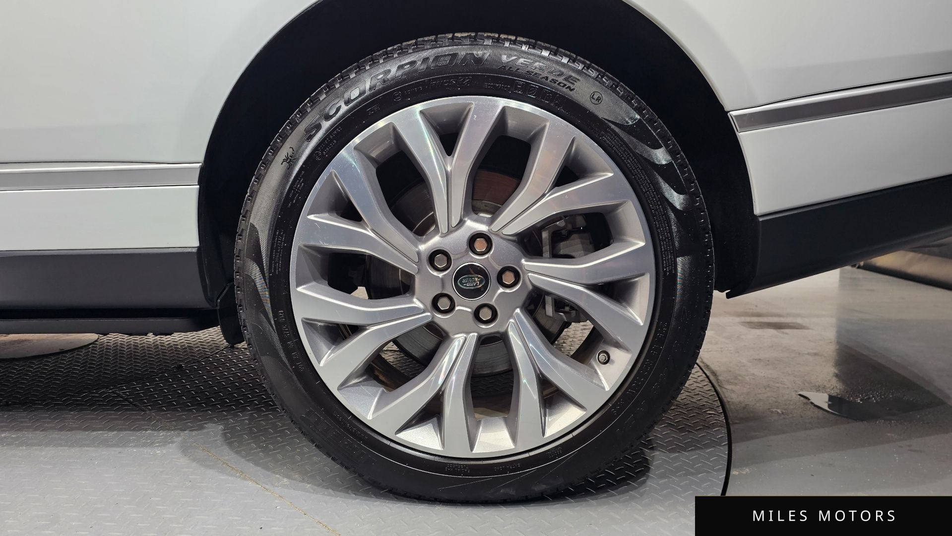 Land Rover Range Rover 2018 — миниатюра 6