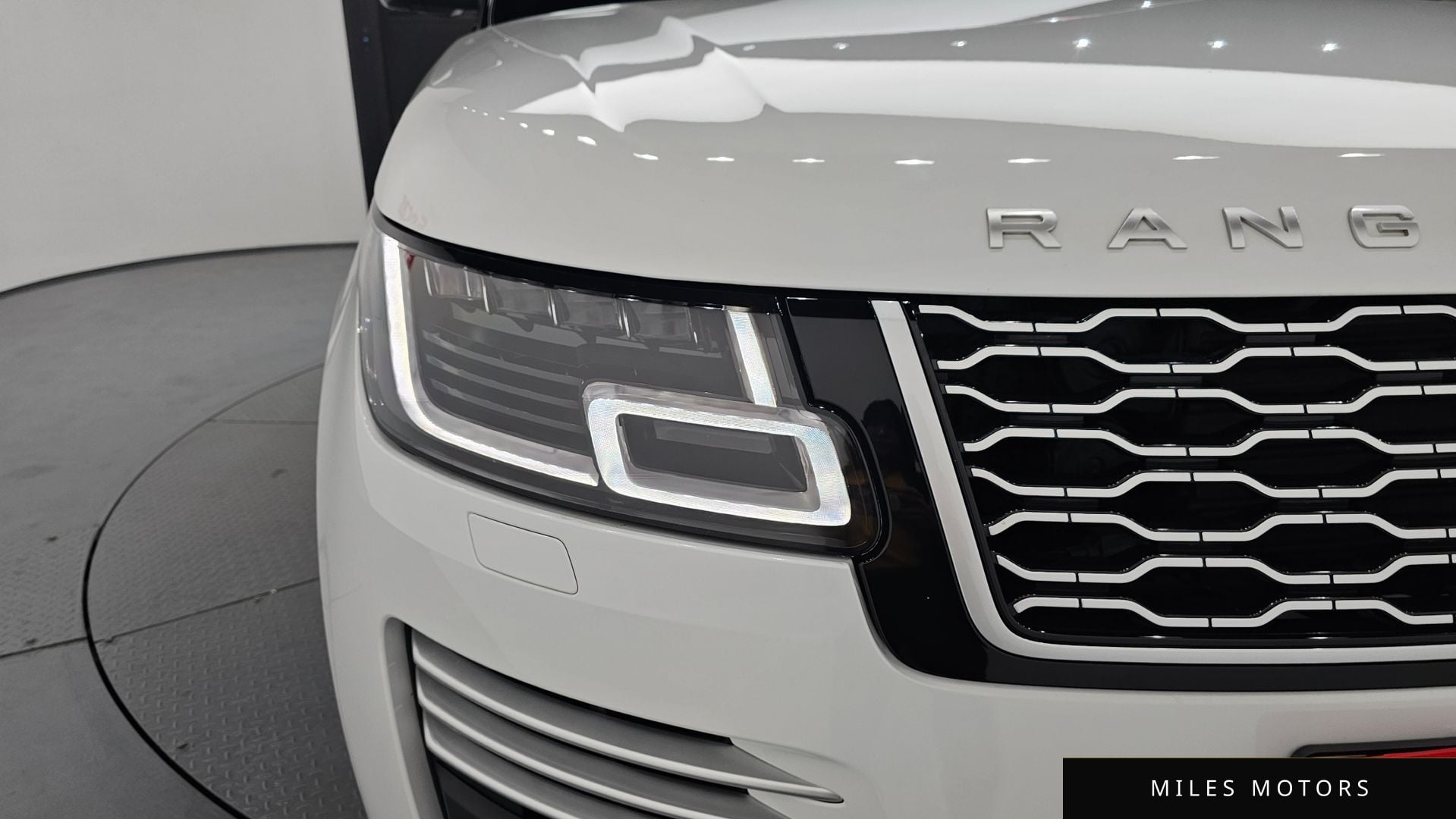 Land Rover Range Rover 2018 — миниатюра 7