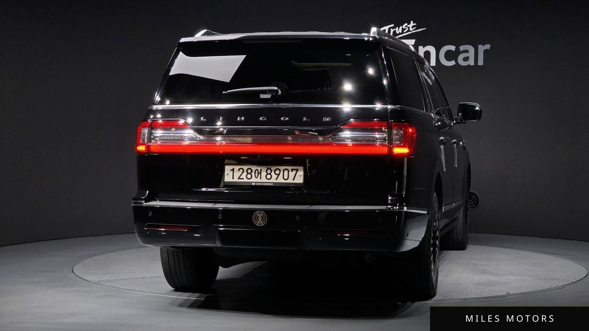 Lincoln Navigator 2019 — миниатюра 4