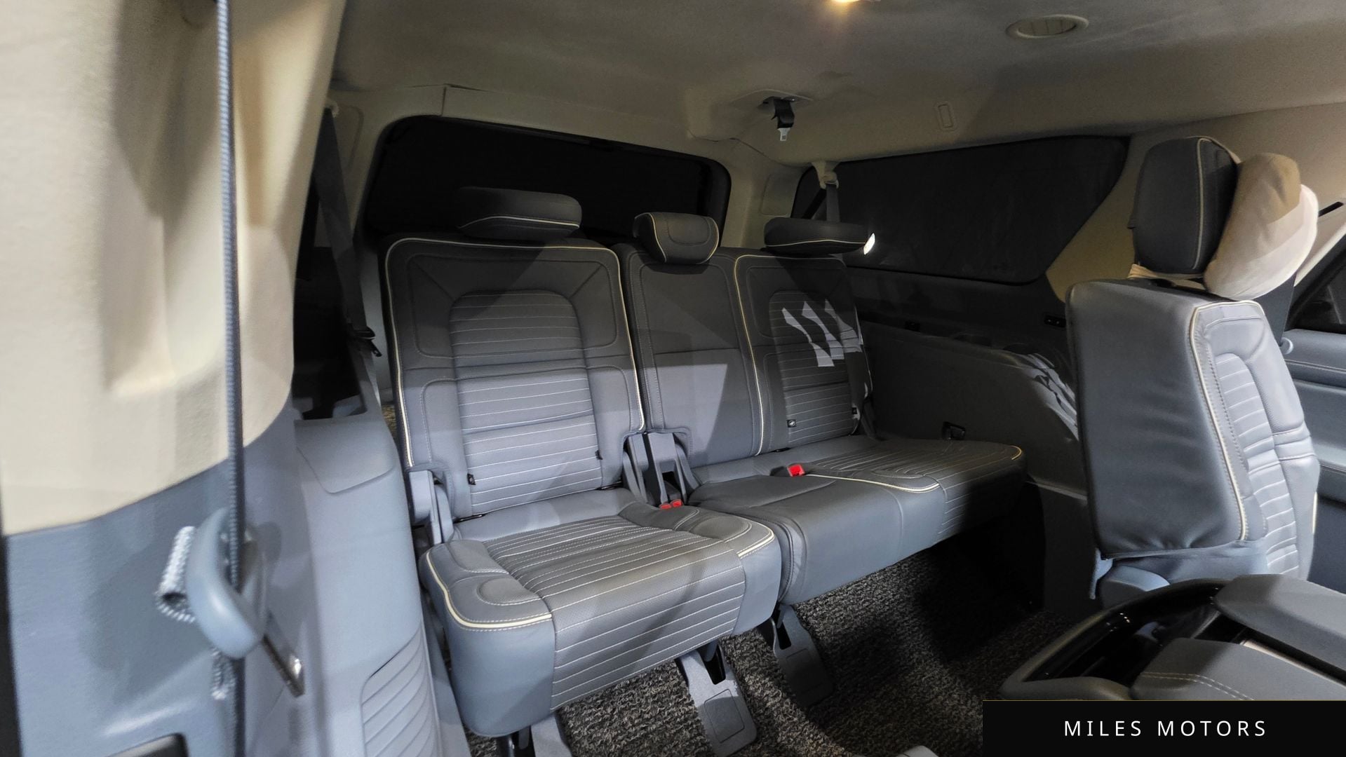 Lincoln Navigator 2019 — миниатюра 11