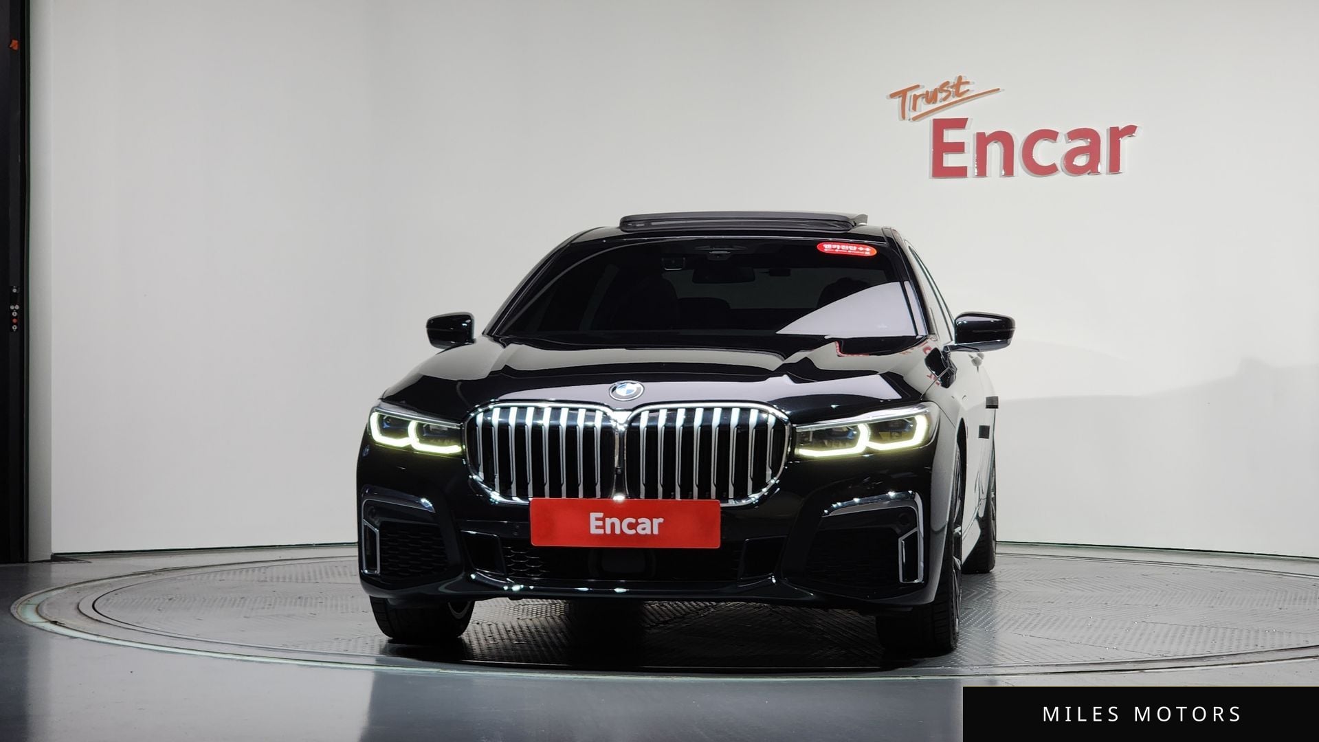 BMW 7 Series (G11) 2021 — миниатюра 2