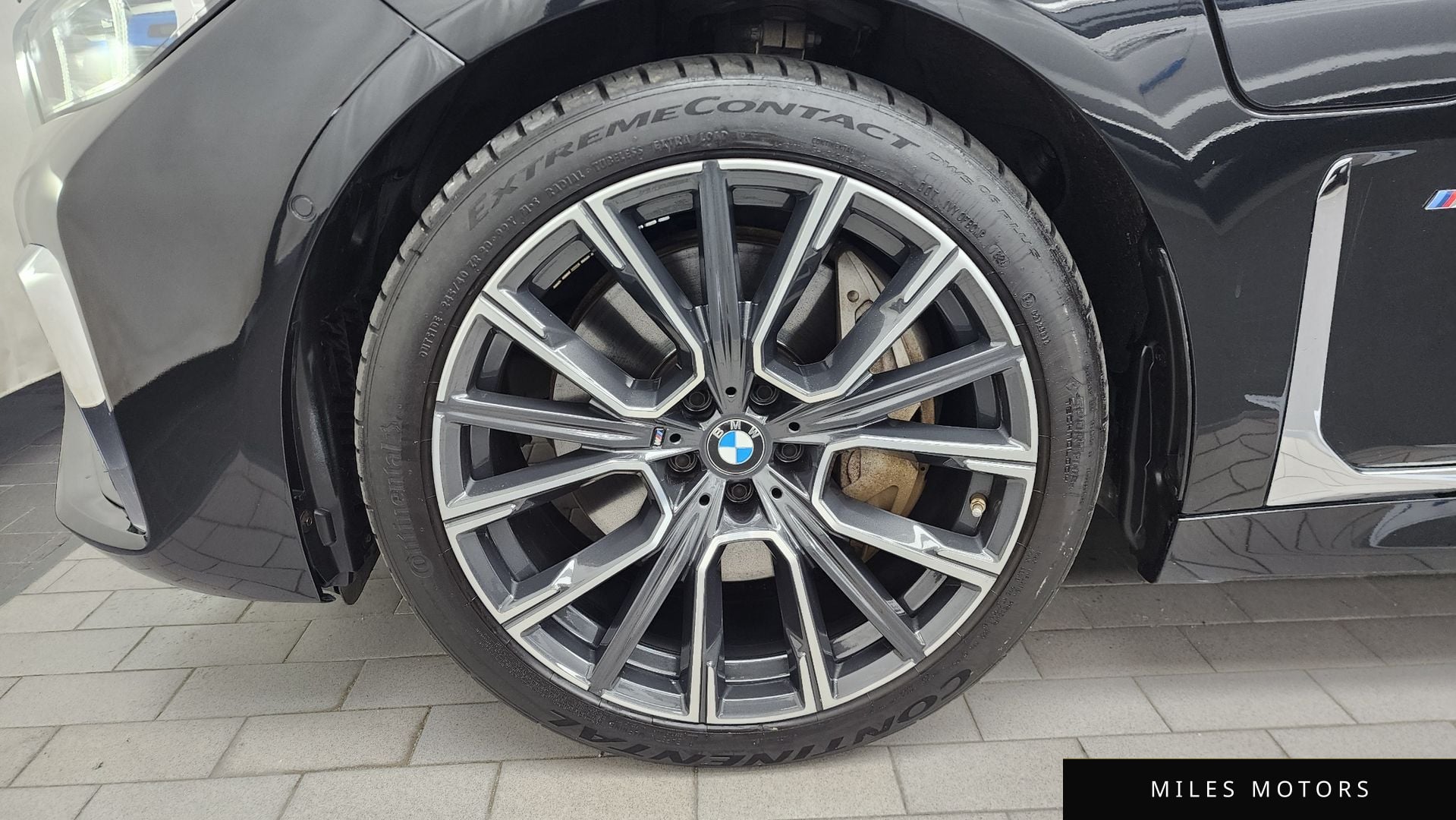 BMW 7 Series (G11) 2021 — миниатюра 4