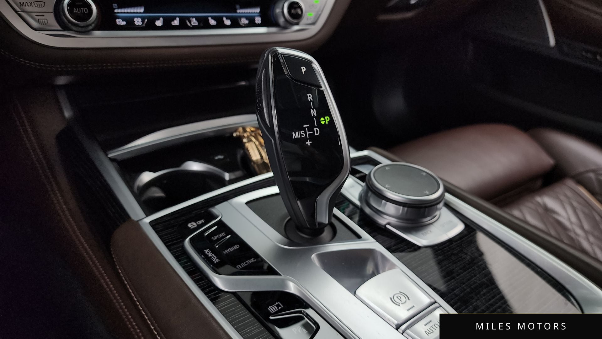 BMW 7 Series (G11) 2021 — миниатюра 11