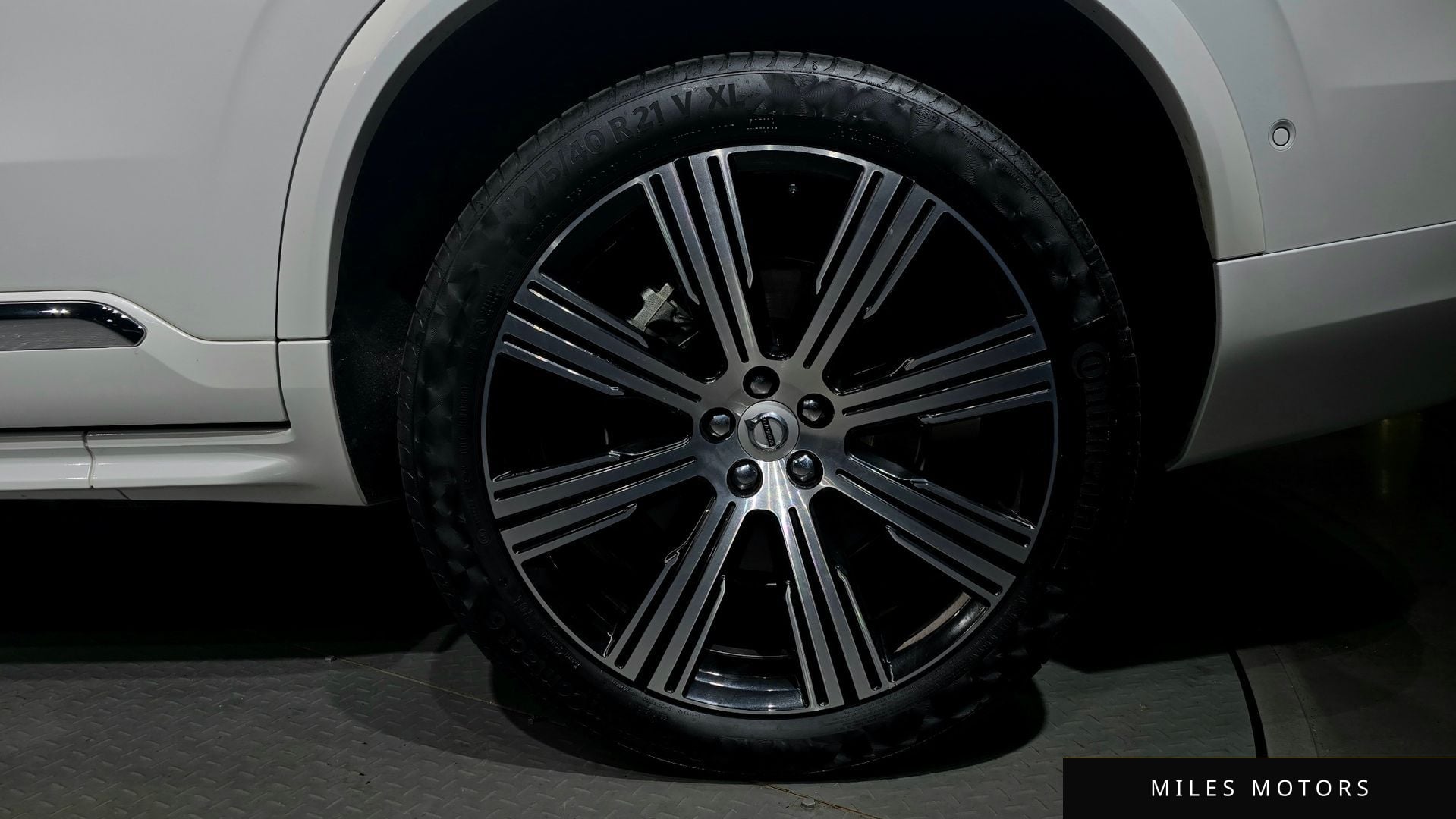 Volvo XC90 2025 — миниатюра 7
