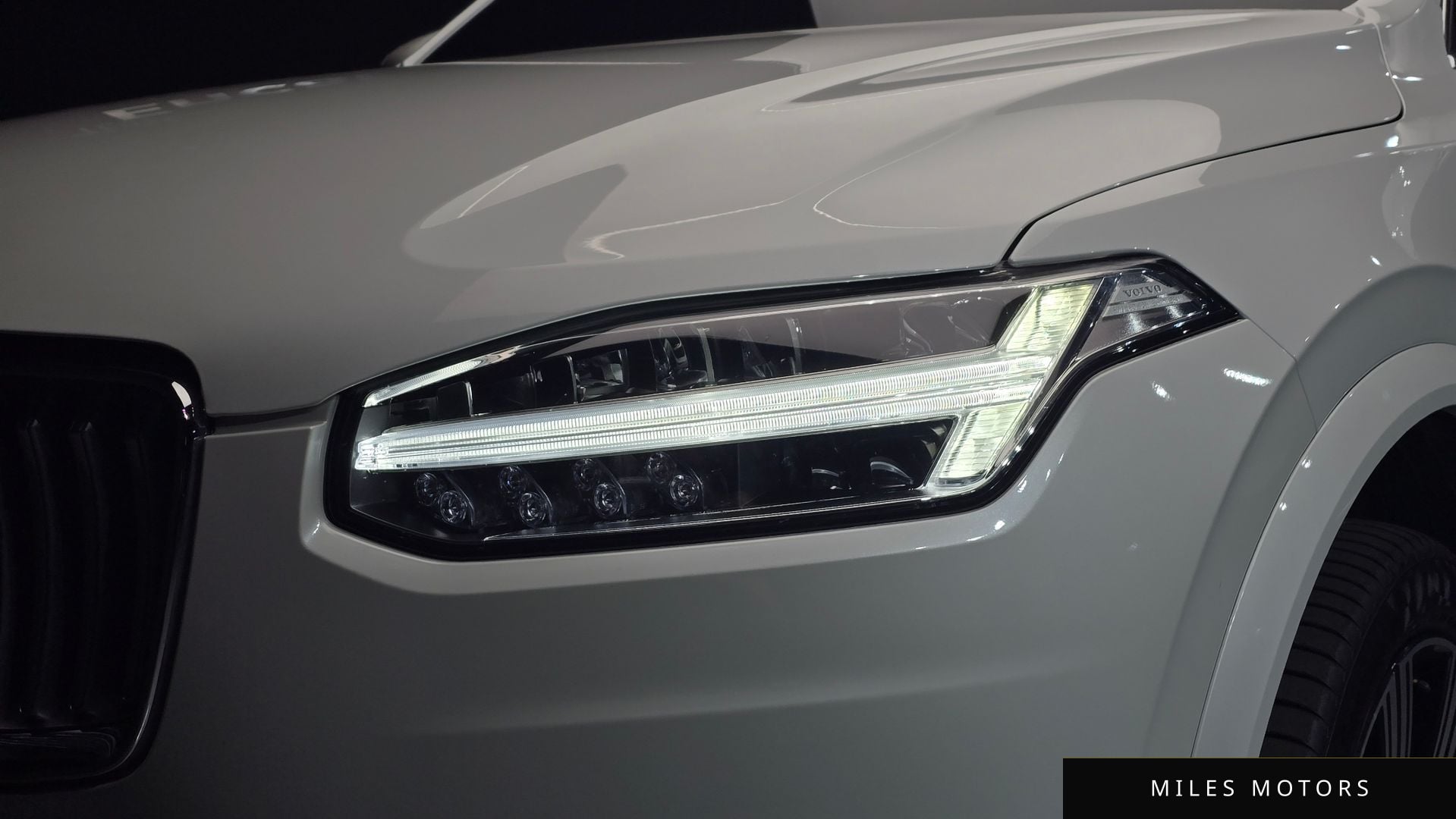 Volvo XC90 2025 — миниатюра 8