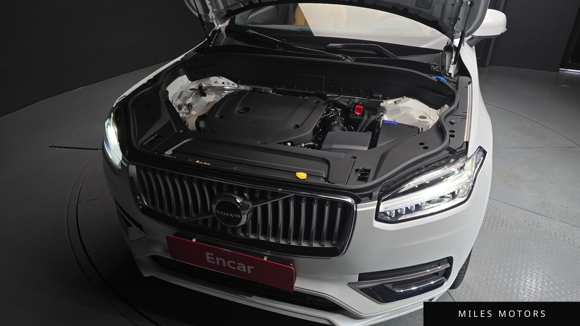 Volvo XC90 2025 — миниатюра 6
