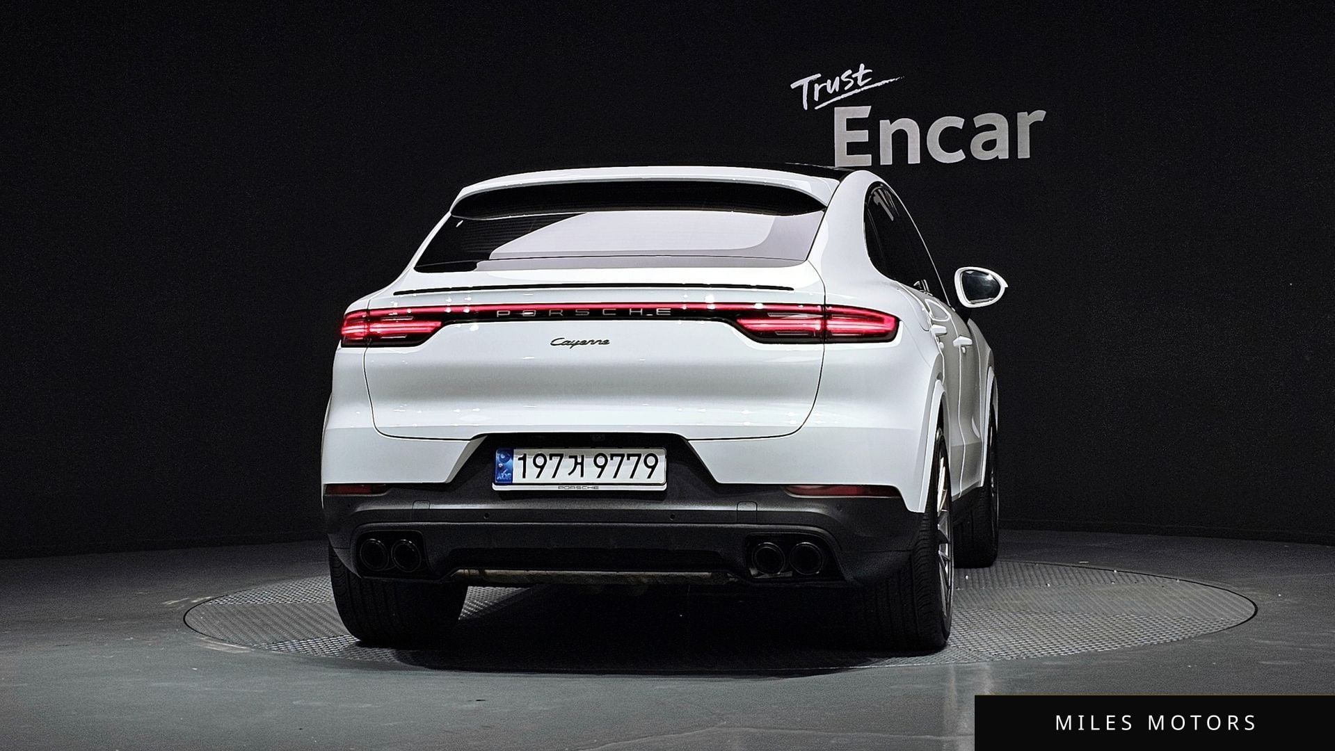 Porsche Cayenne 2022 — миниатюра 4