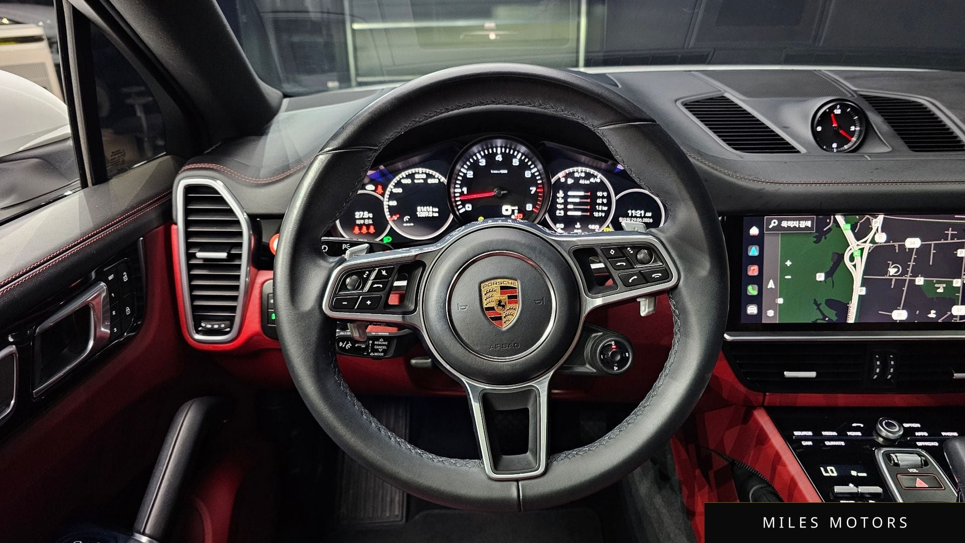 Porsche Cayenne 2022 — миниатюра 12