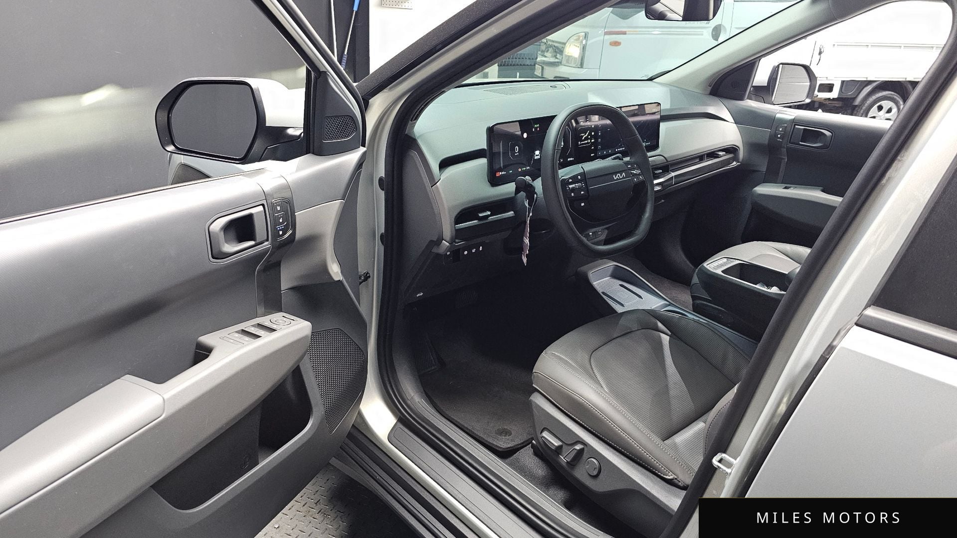 Kia EV3 2025 — миниатюра 12