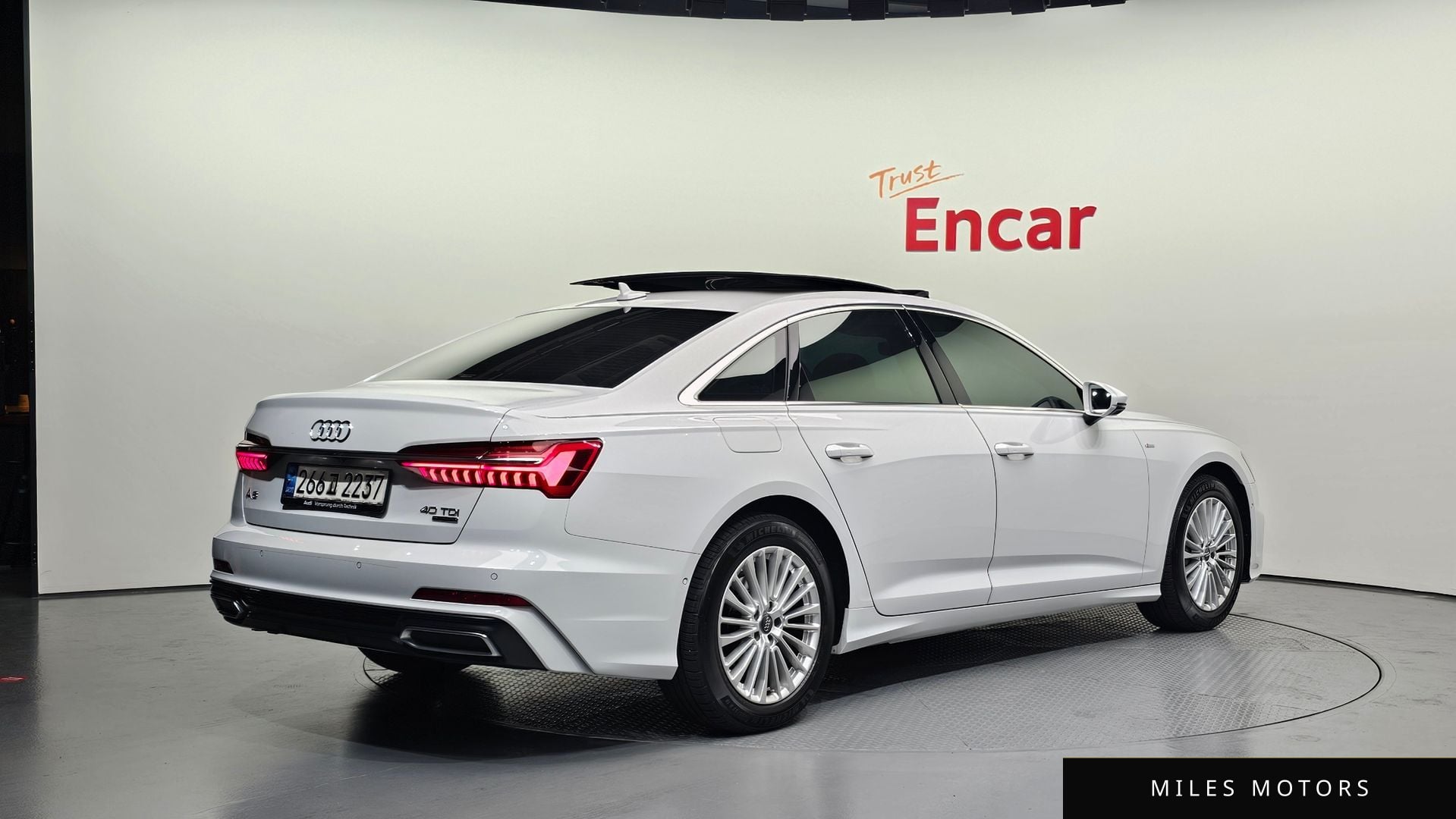 Audi A6 (C8) 2020 — миниатюра 2