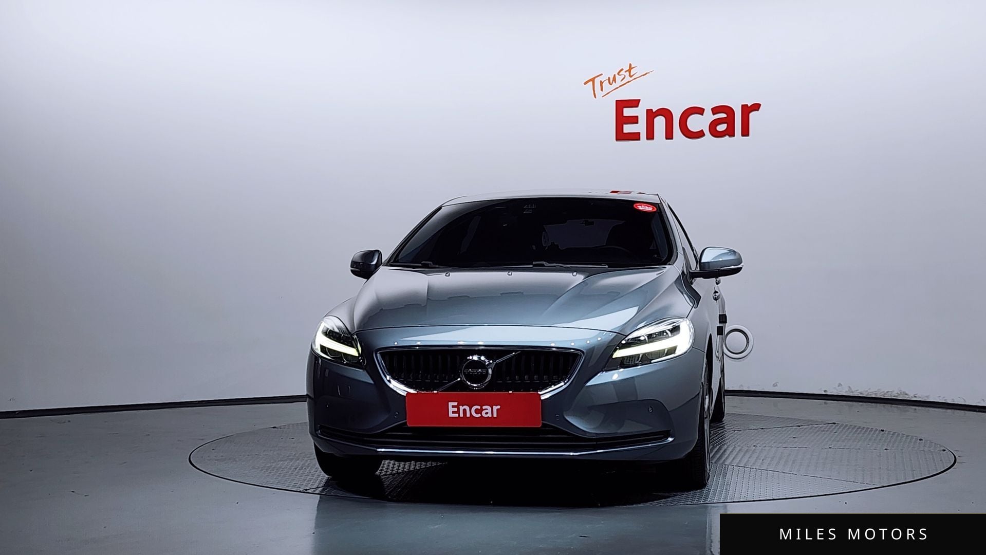 Volvo V40 2018 — миниатюра 3