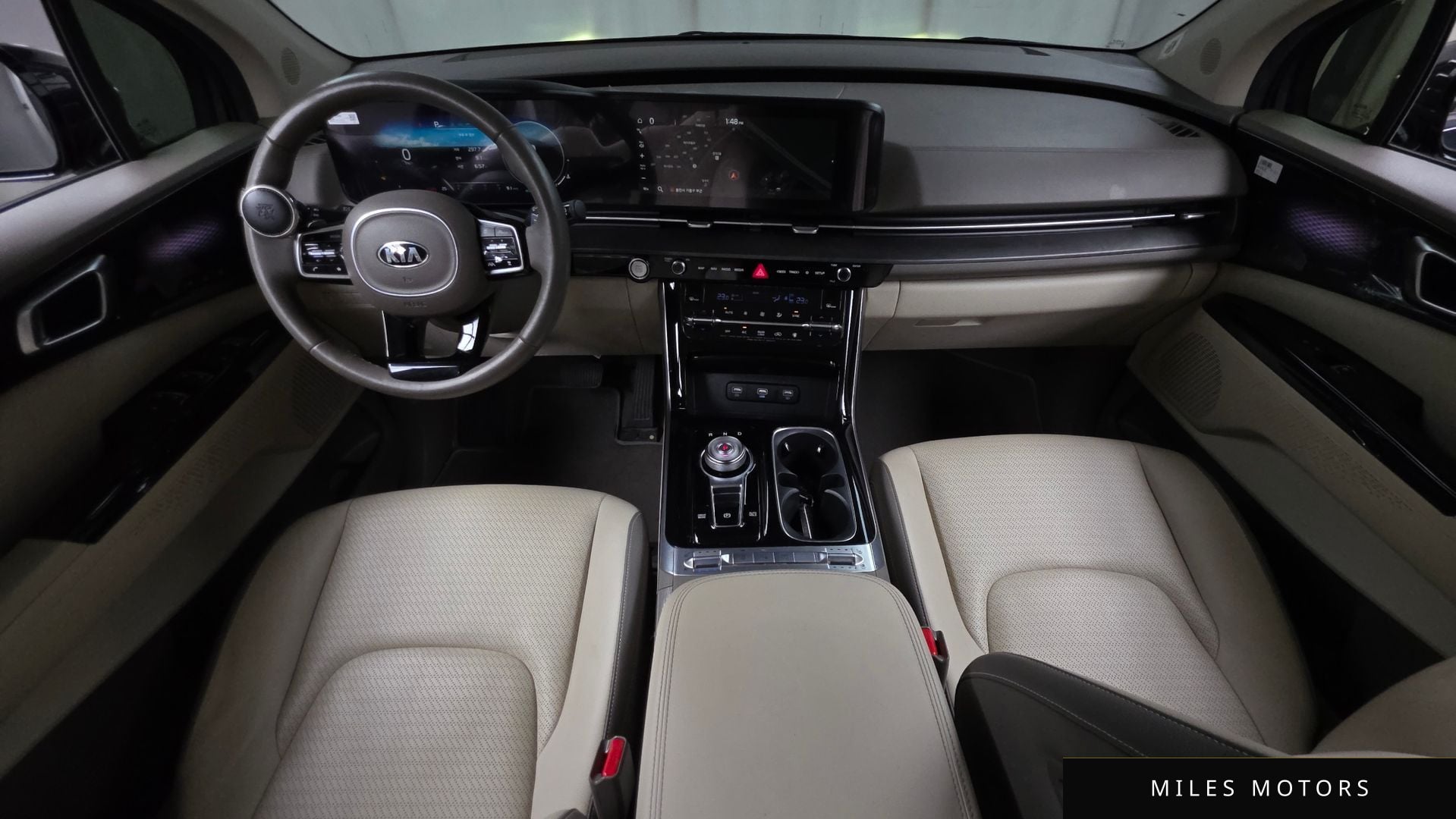 Kia Carnival 2021 — миниатюра 10