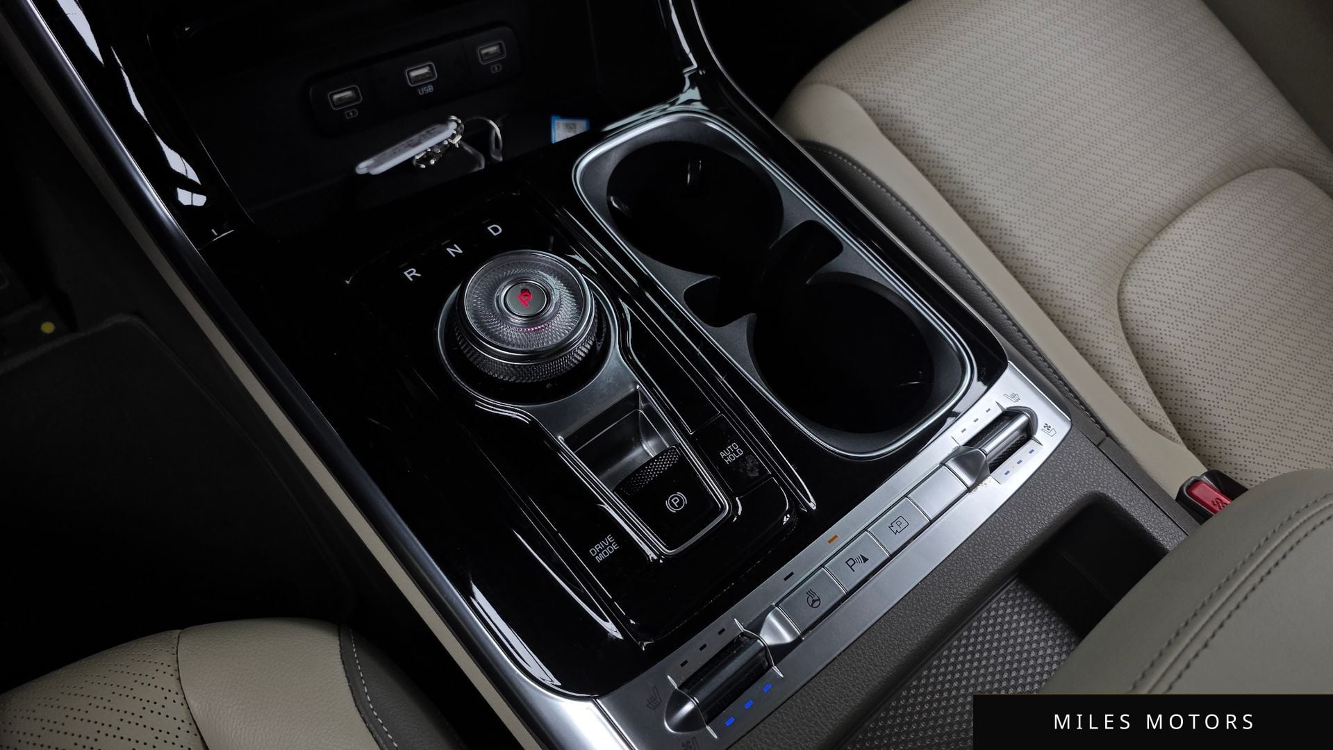 Kia Carnival 2021 — миниатюра 12