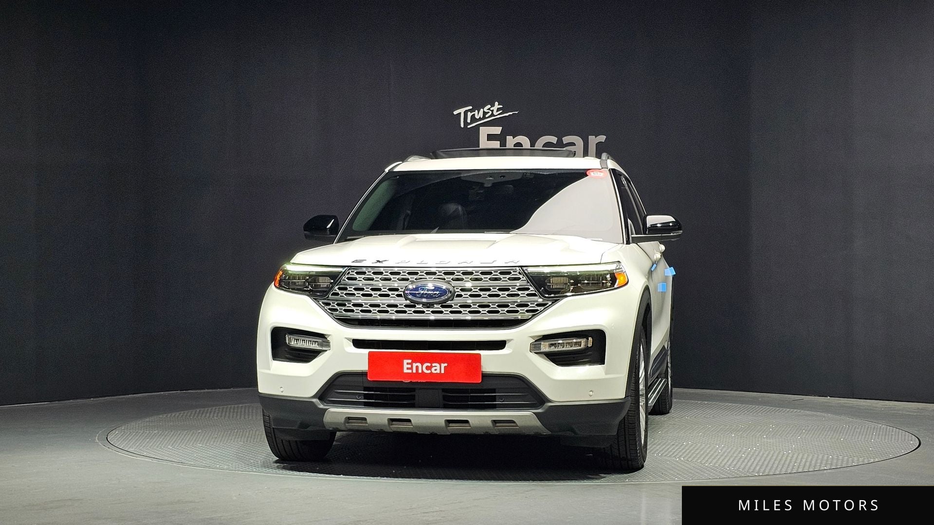 Ford Explorer 2021 — миниатюра 3
