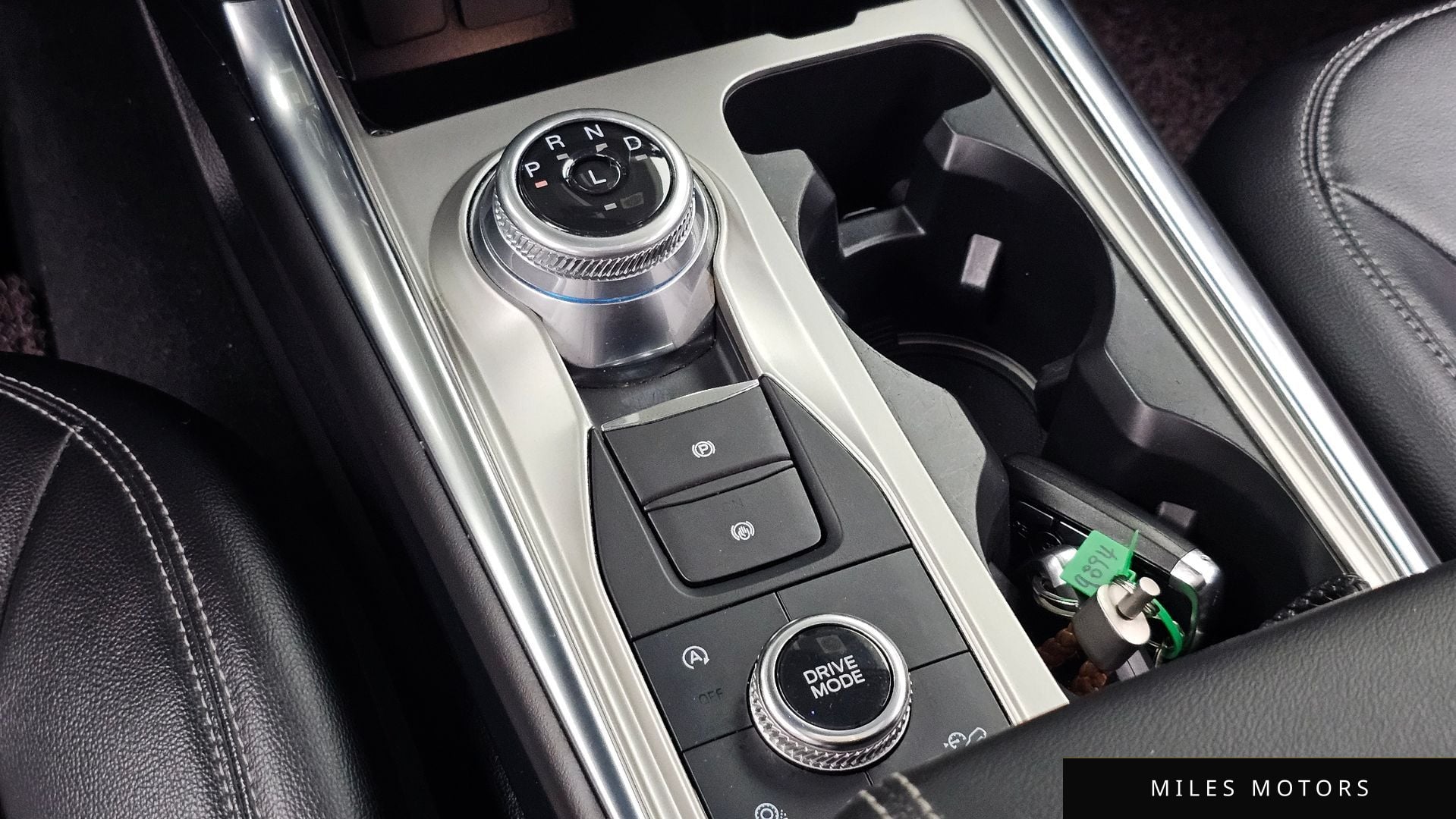 Ford Explorer 2021 — миниатюра 12