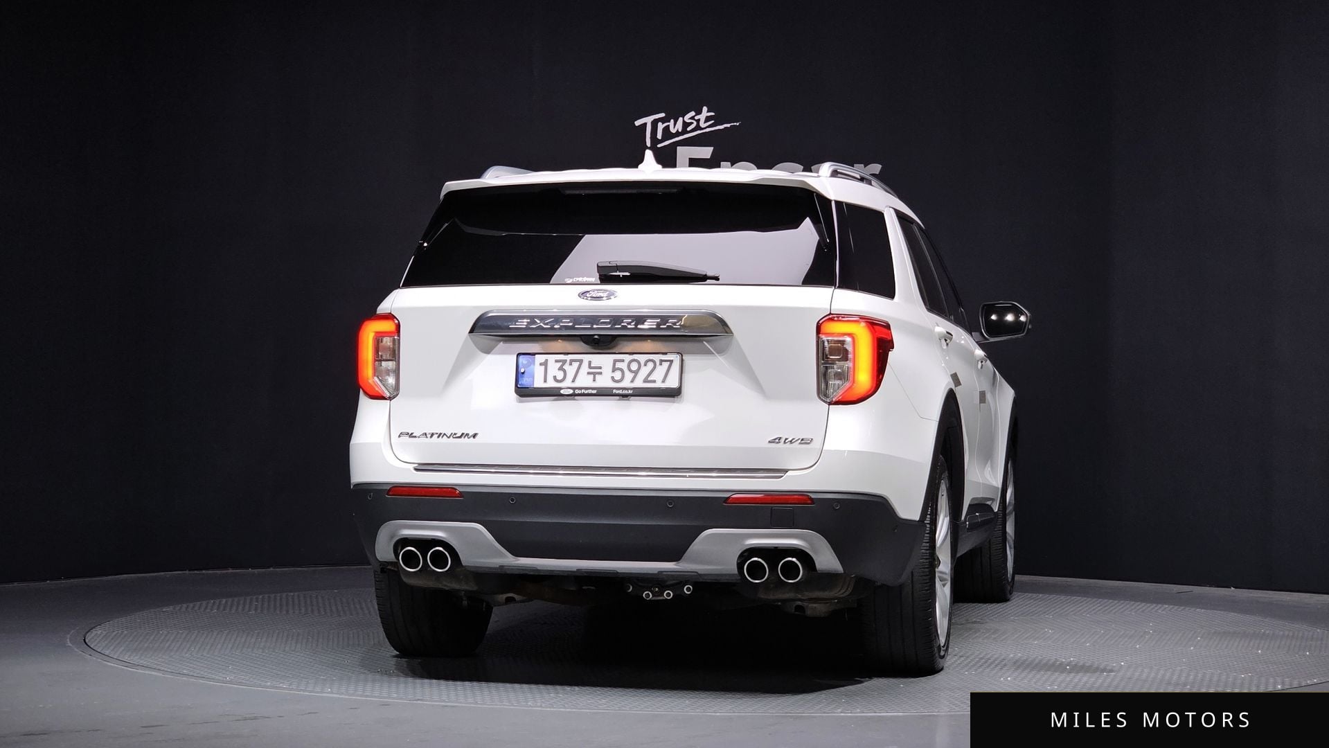 Ford Explorer 2022 — миниатюра 4