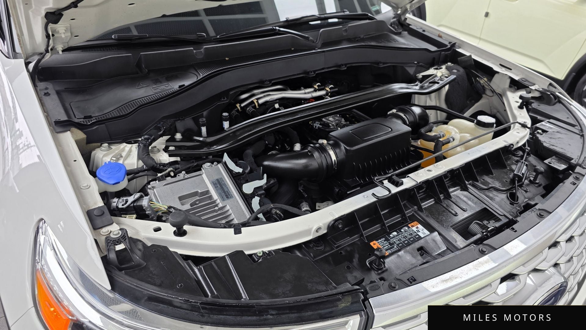 Ford Explorer 2022 — миниатюра 6