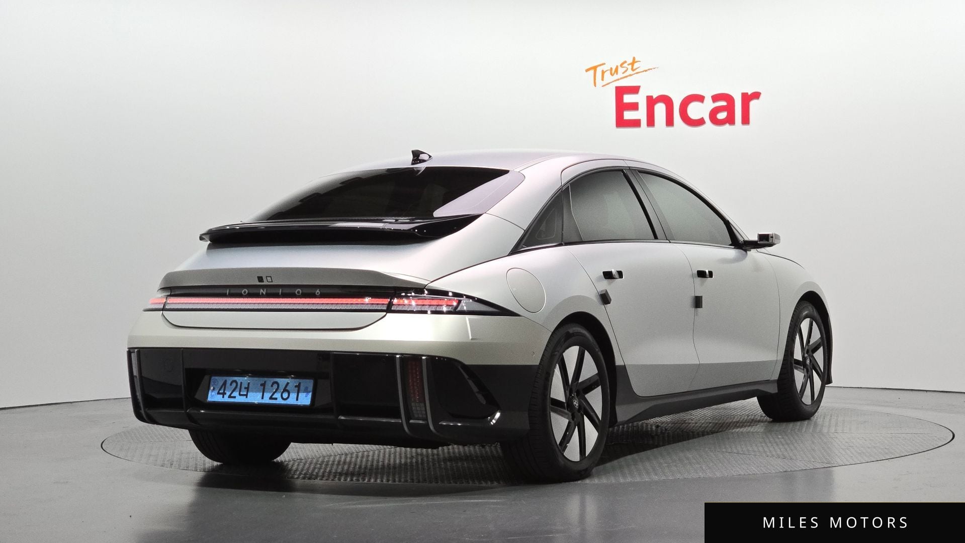 Hyundai Ioniq6 2024 — миниатюра 2