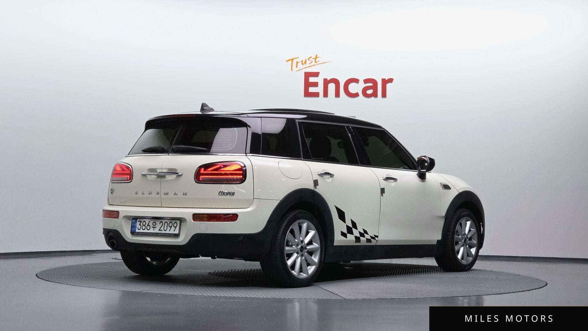 MINI Clubman 2022 — миниатюра 2