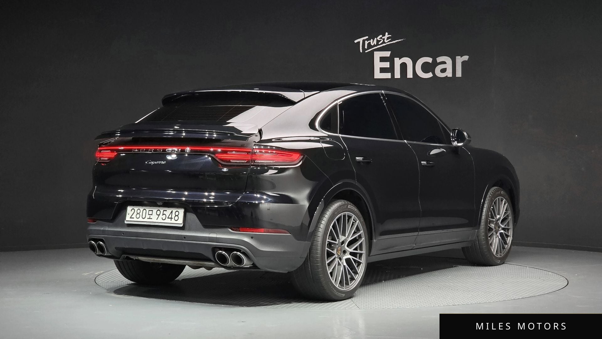 Porsche Cayenne 2020 — миниатюра 2