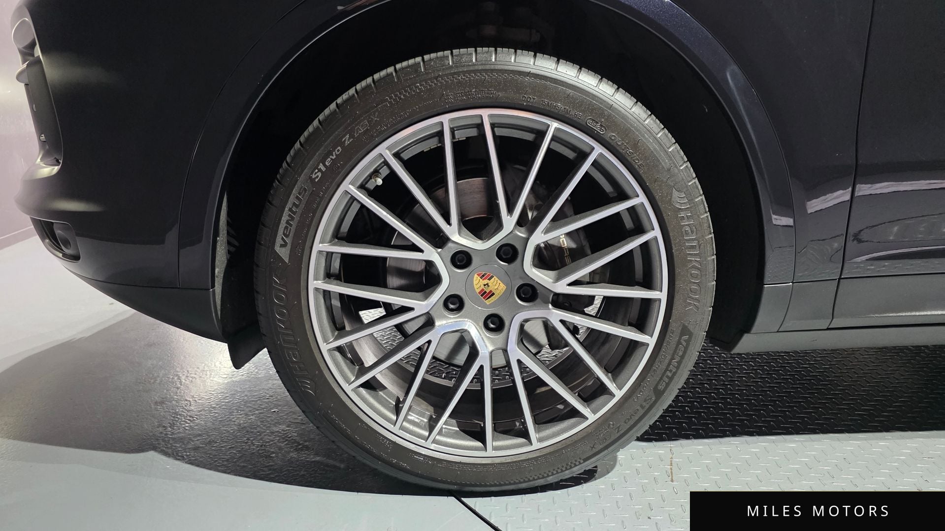 Porsche Cayenne 2020 — миниатюра 5