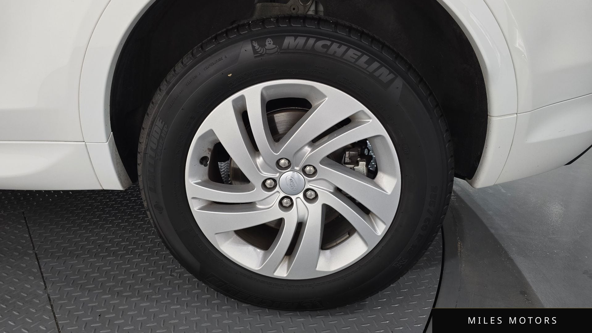 Land Rover Discovery Sport 2024 — миниатюра 7