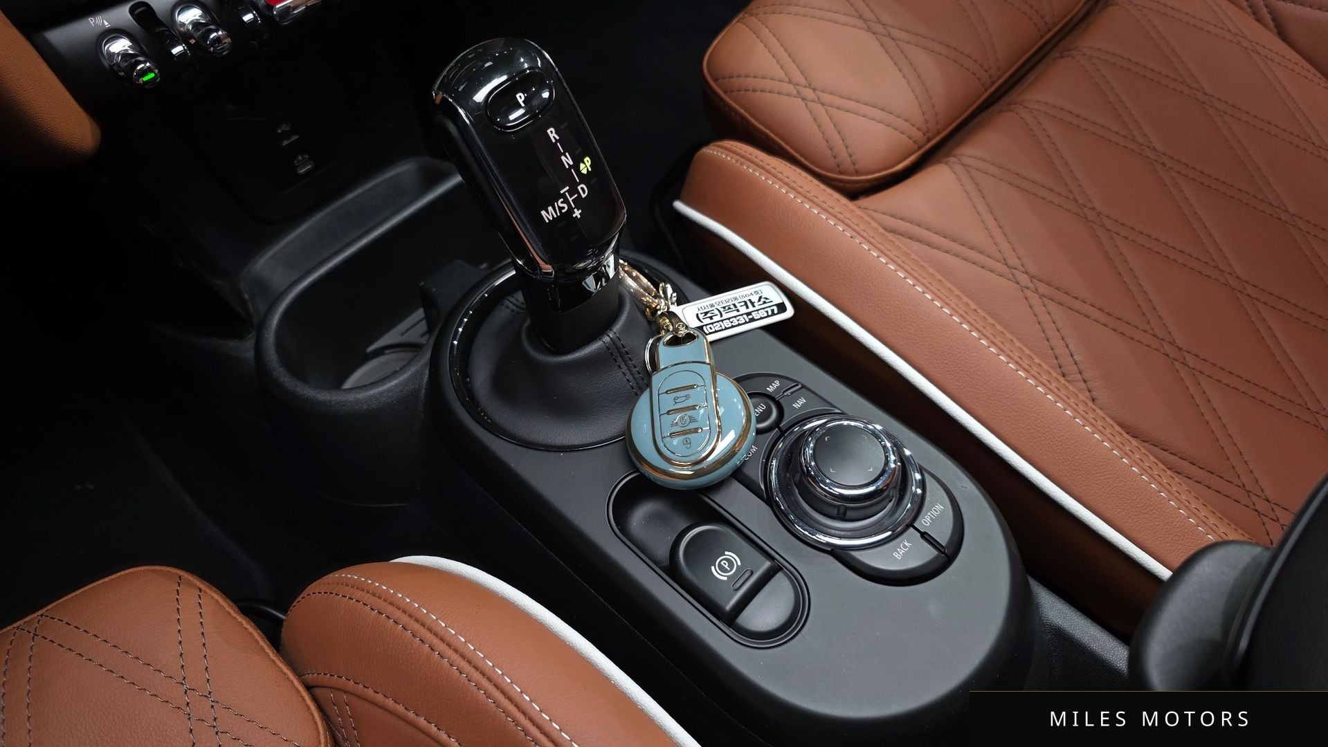 MINI Cooper S 2024 — миниатюра 11