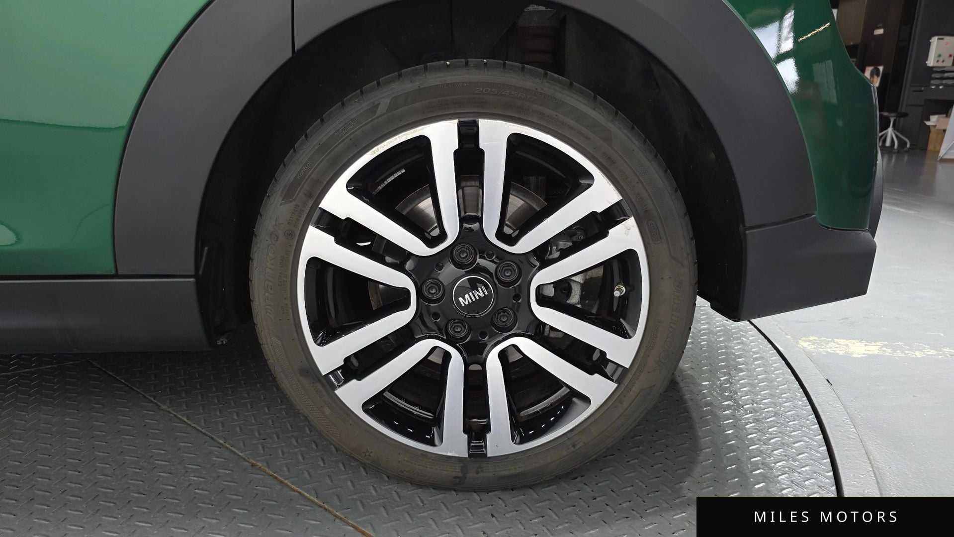 MINI Cooper S 2024 — миниатюра 6