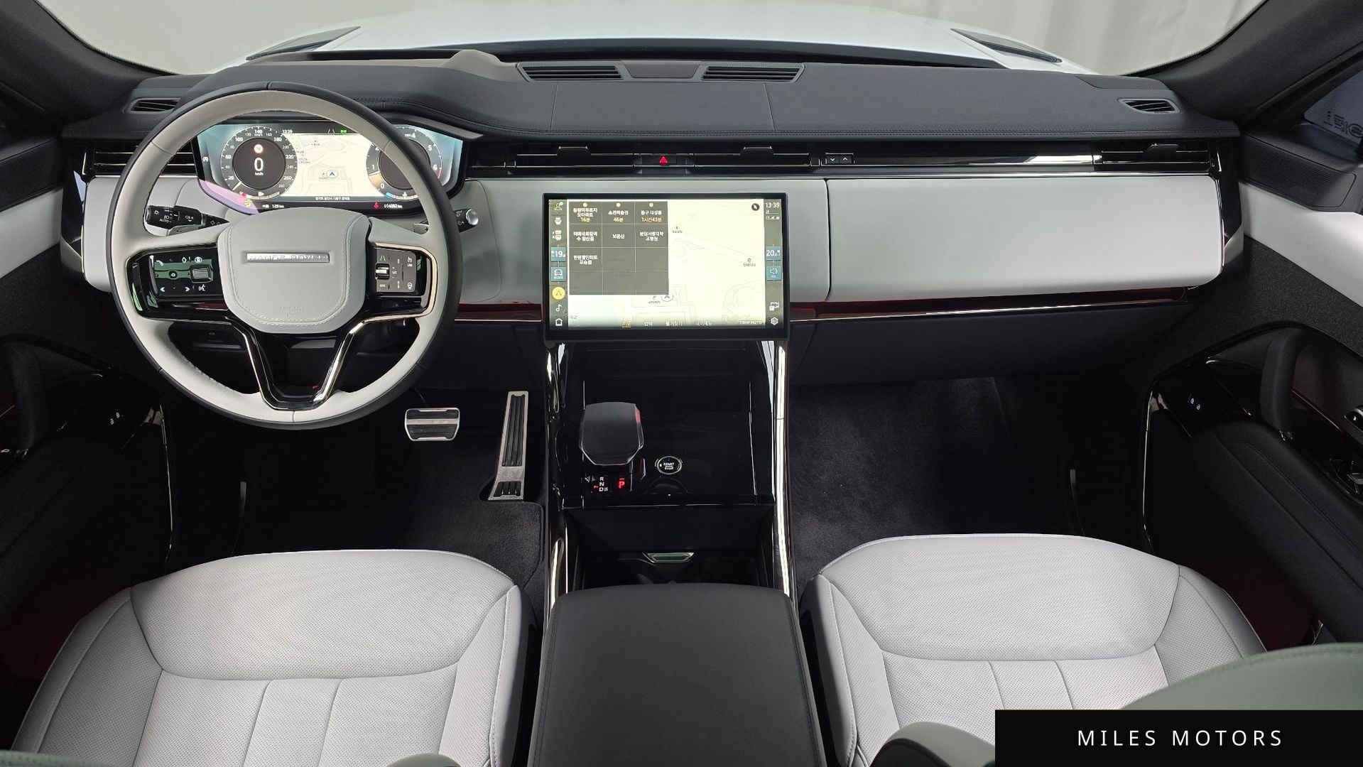 Land Rover Range Rover Sport 2025 — миниатюра 10